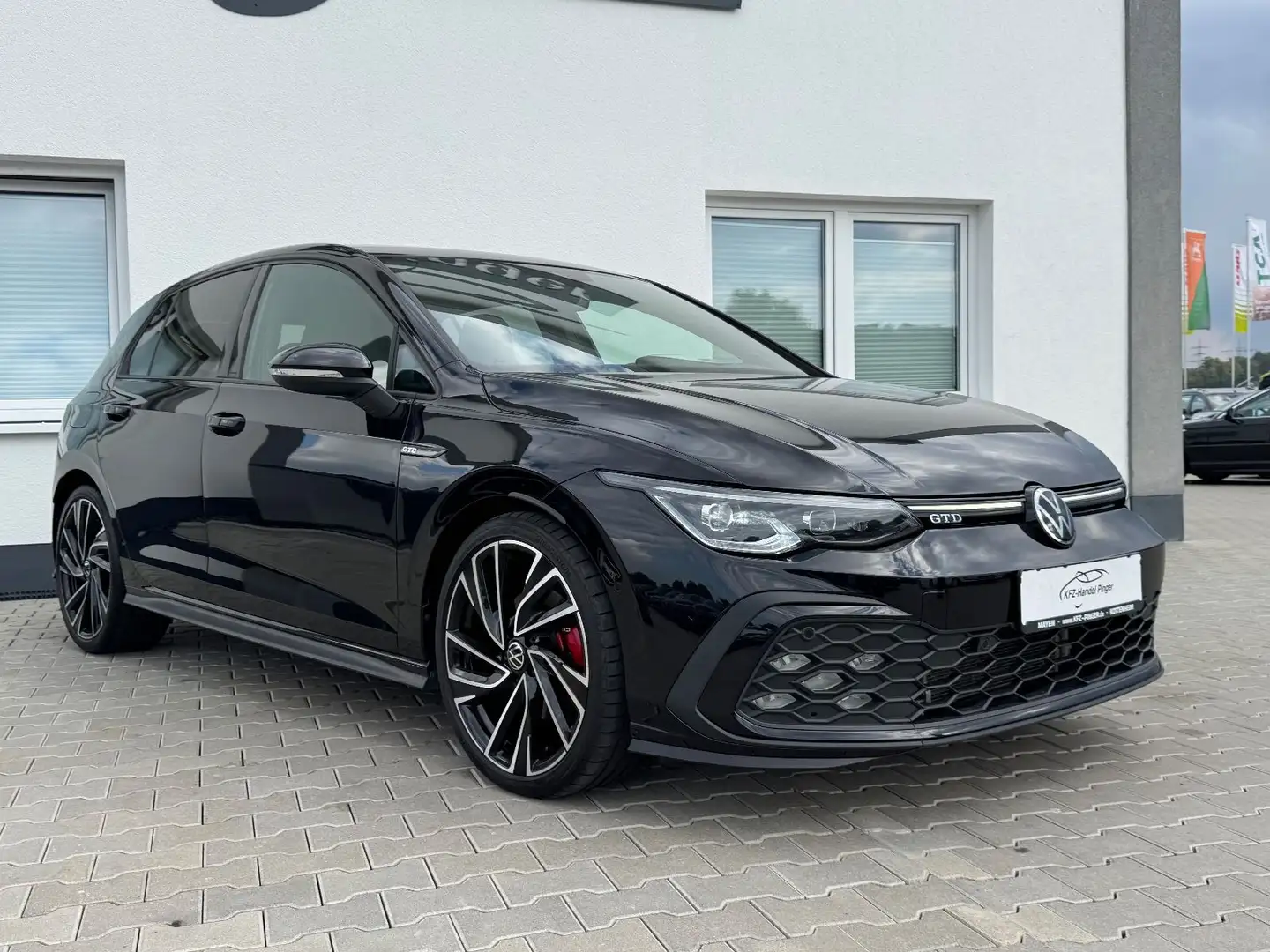 Volkswagen Golf VIII Lim. GTD Noir - 2