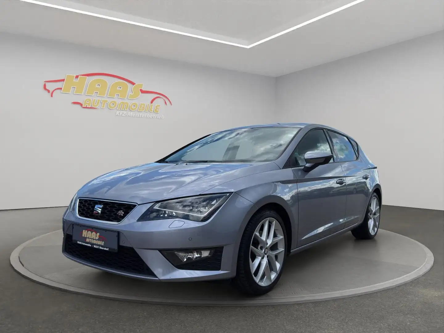 SEAT Leon FR*Navigation*Full-Link*AHK*1.Hand* Silber - 1