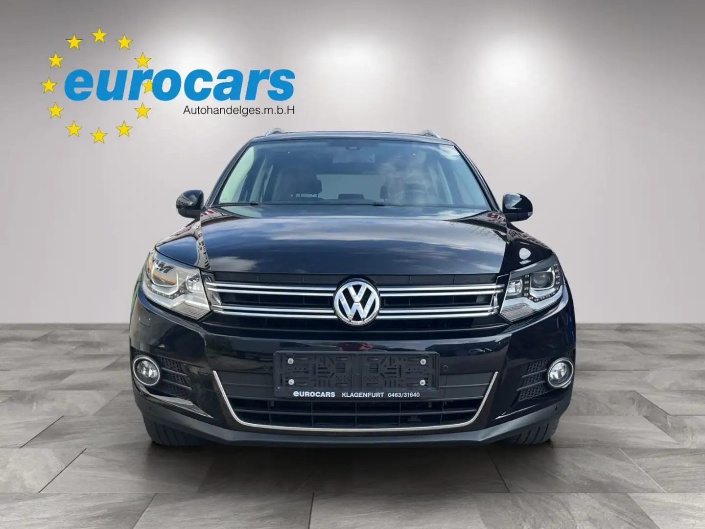 Volkswagen Tiguan 2.0 TDI 4Motion Schwarz - 2