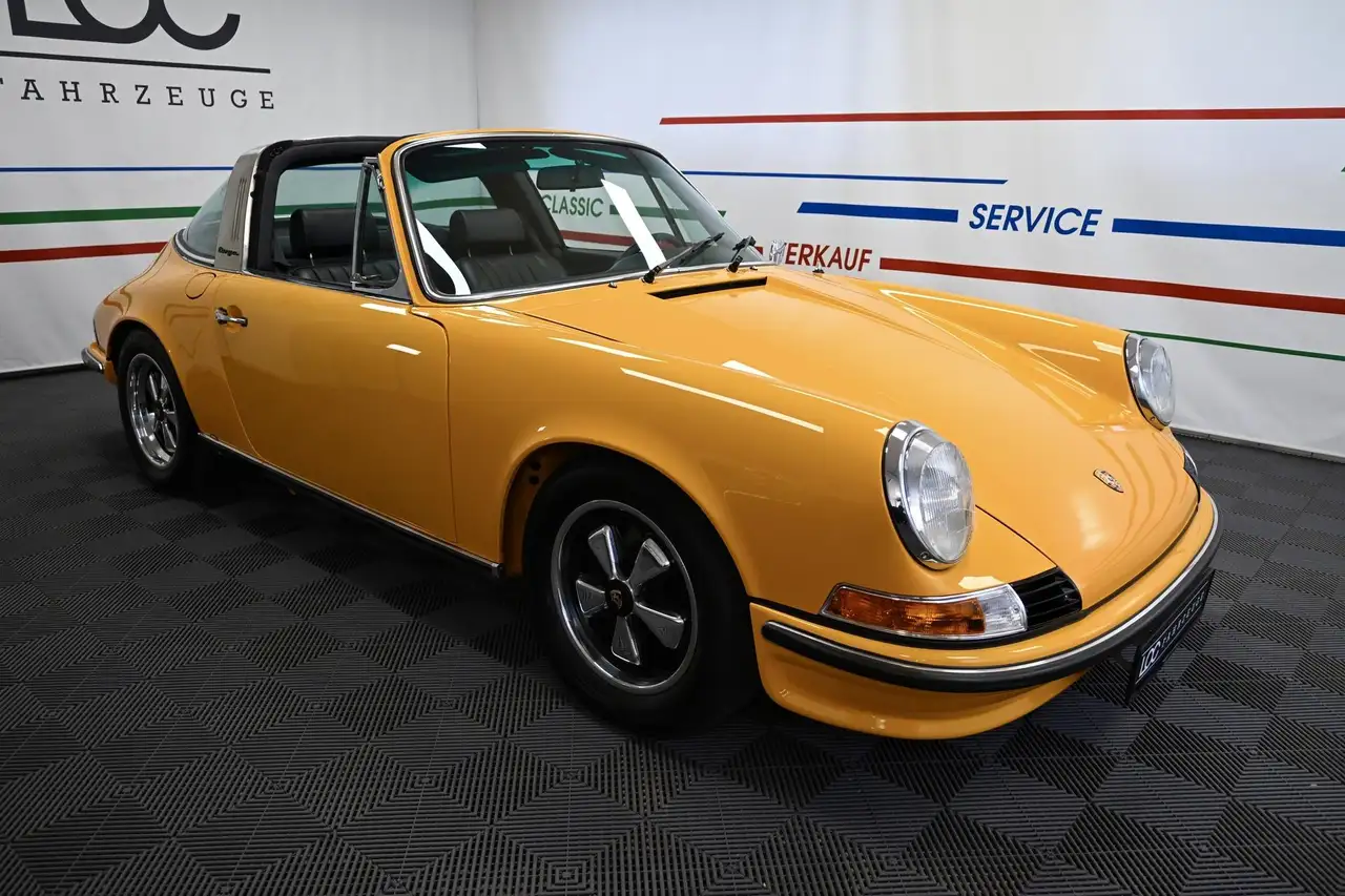 Porsche 911 T 2.4 Targa Ölklappe *RESTAURIERT*, foto 4