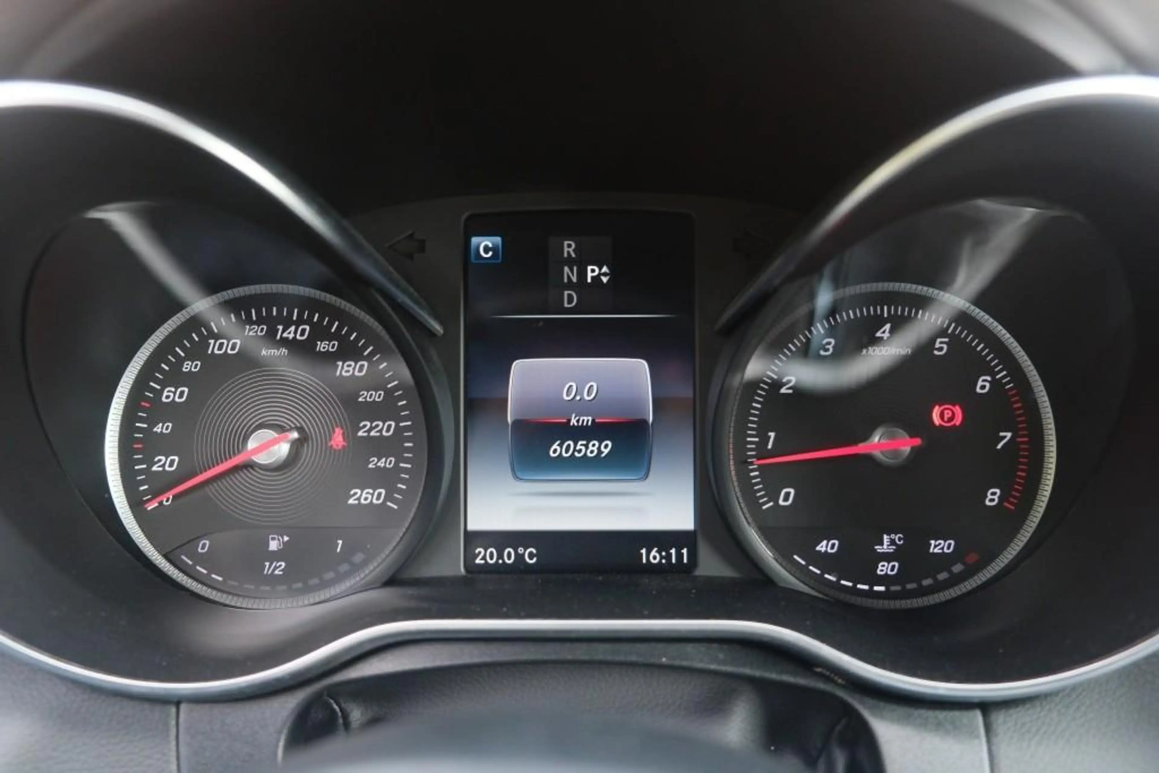 Mercedes-Benz C 180 156pk Aut. Coupe AMG Line - Panoramadak - 360° cam — photo 10