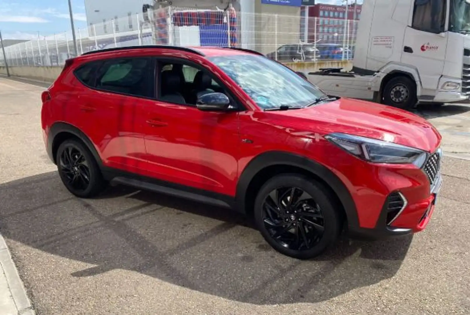 Hyundai TUCSON 1.6 CRDI Maxx 4x2 Rojo - 1