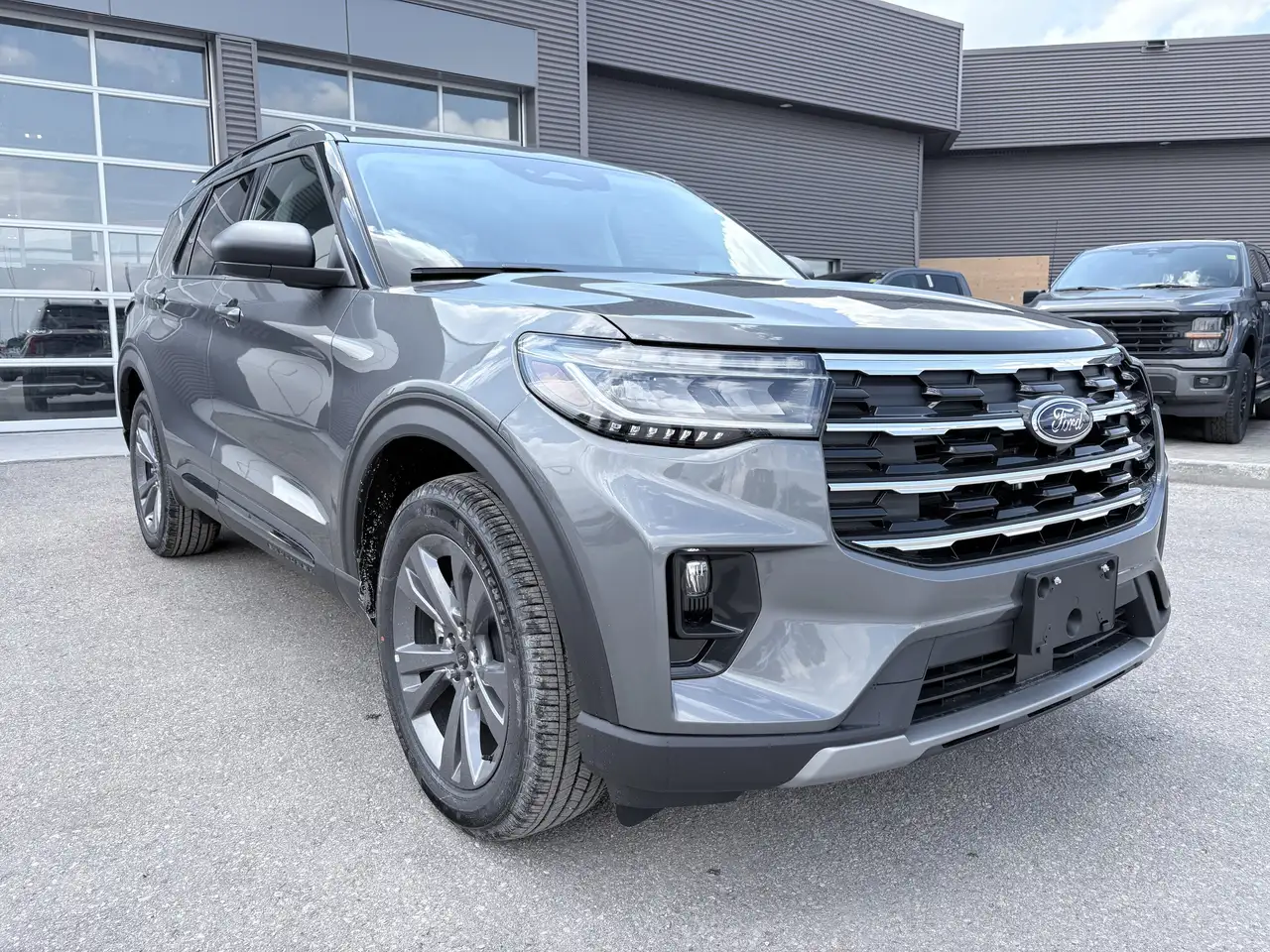 Ford Explorer снимка Ford Explorer