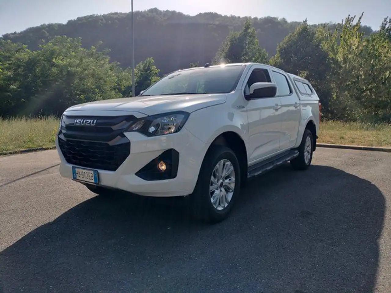 Isuzu Model not specified 2025