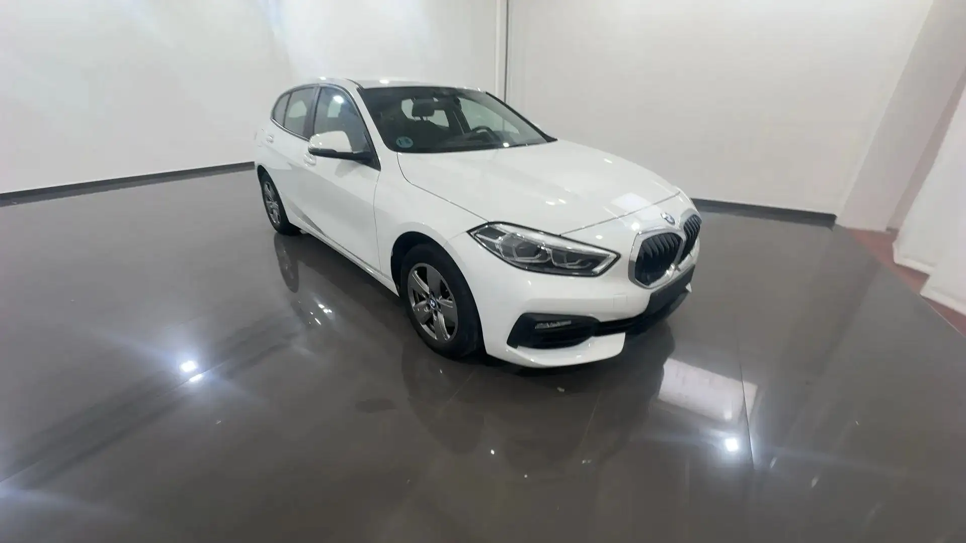 BMW 118 Serie 1 Berlina 118i Business 136cv Blanc - 1