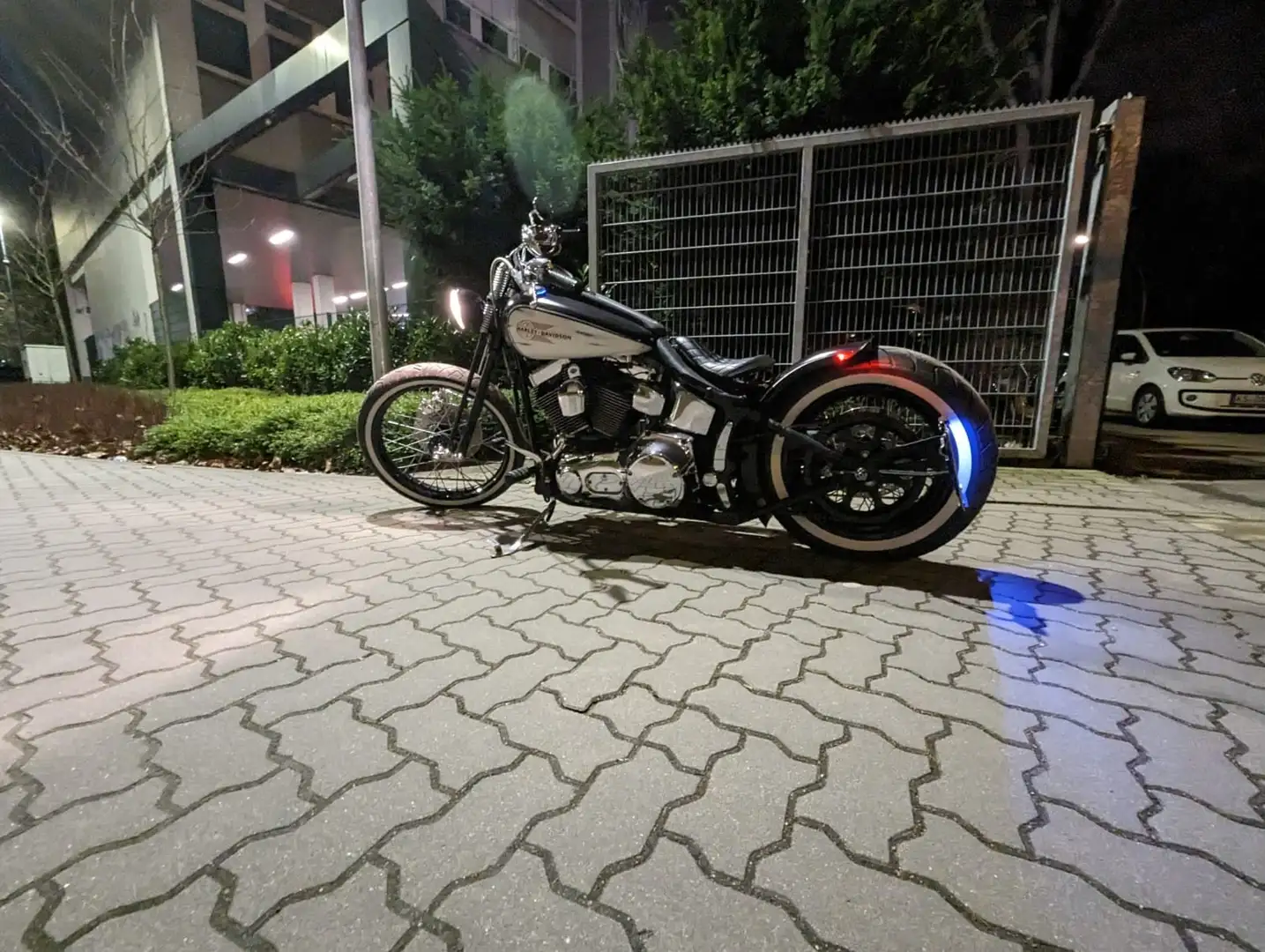 Harley-Davidson Deuce Fxstdi Bobber Springer Black - 1