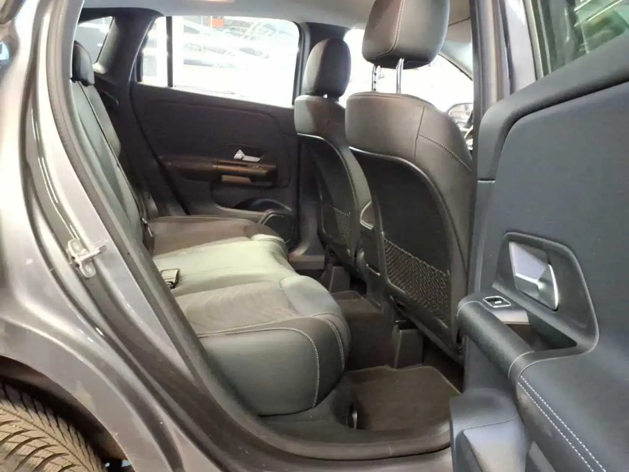 Mercedes-Benz GLA 180 d MBUX*Kamera*LED*Navi*17*DAB*1Hand 16