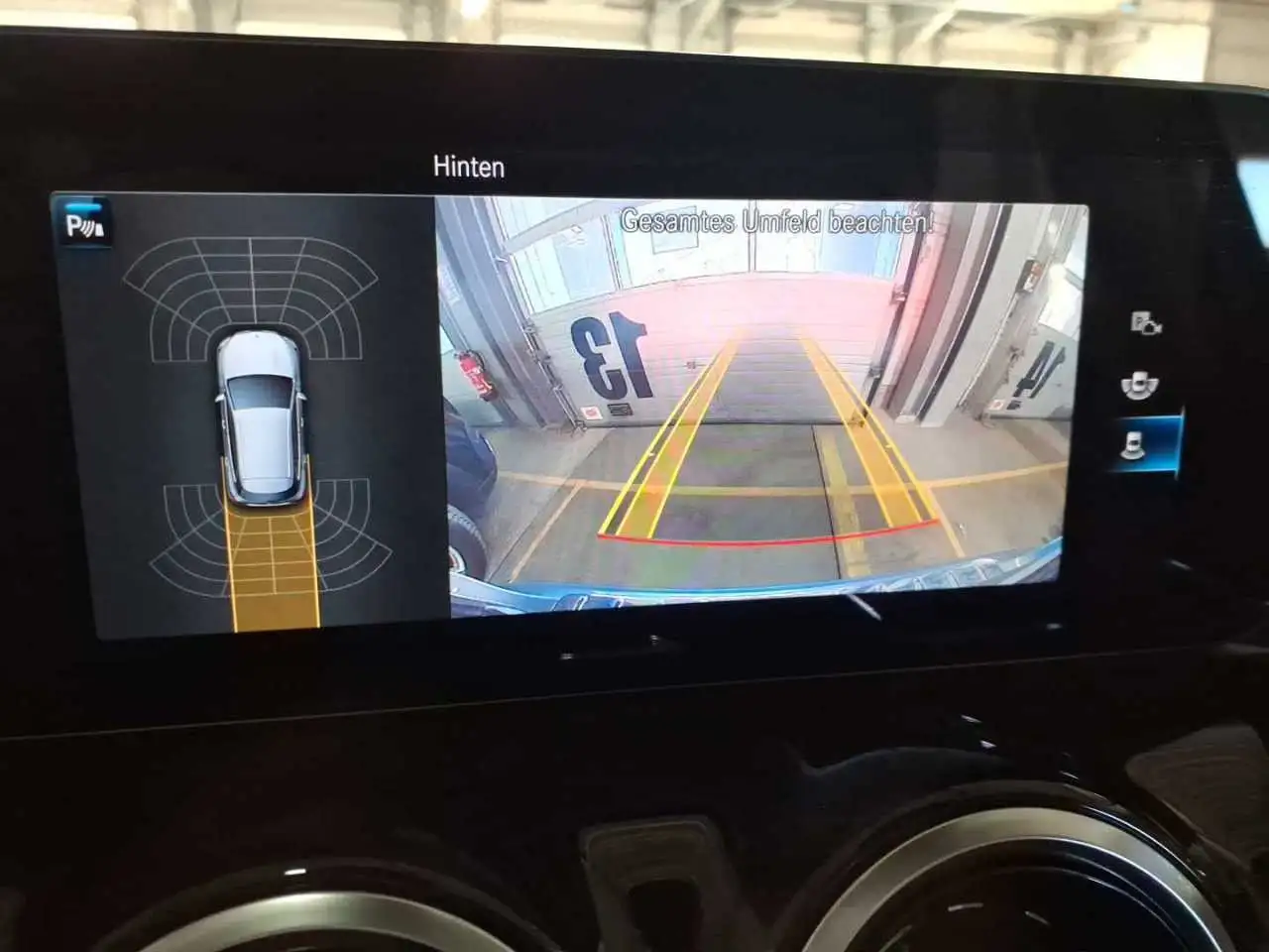 Mercedes-Benz GLA 180 d MBUX*Kamera*LED*Navi*17*DAB*1Hand 12