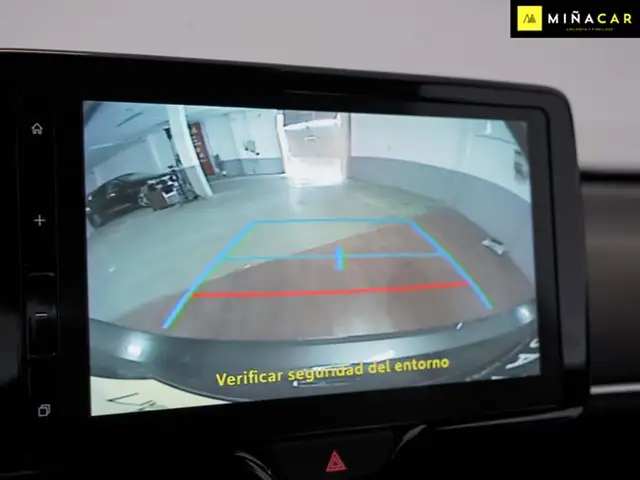 Toyota Yaris view 12