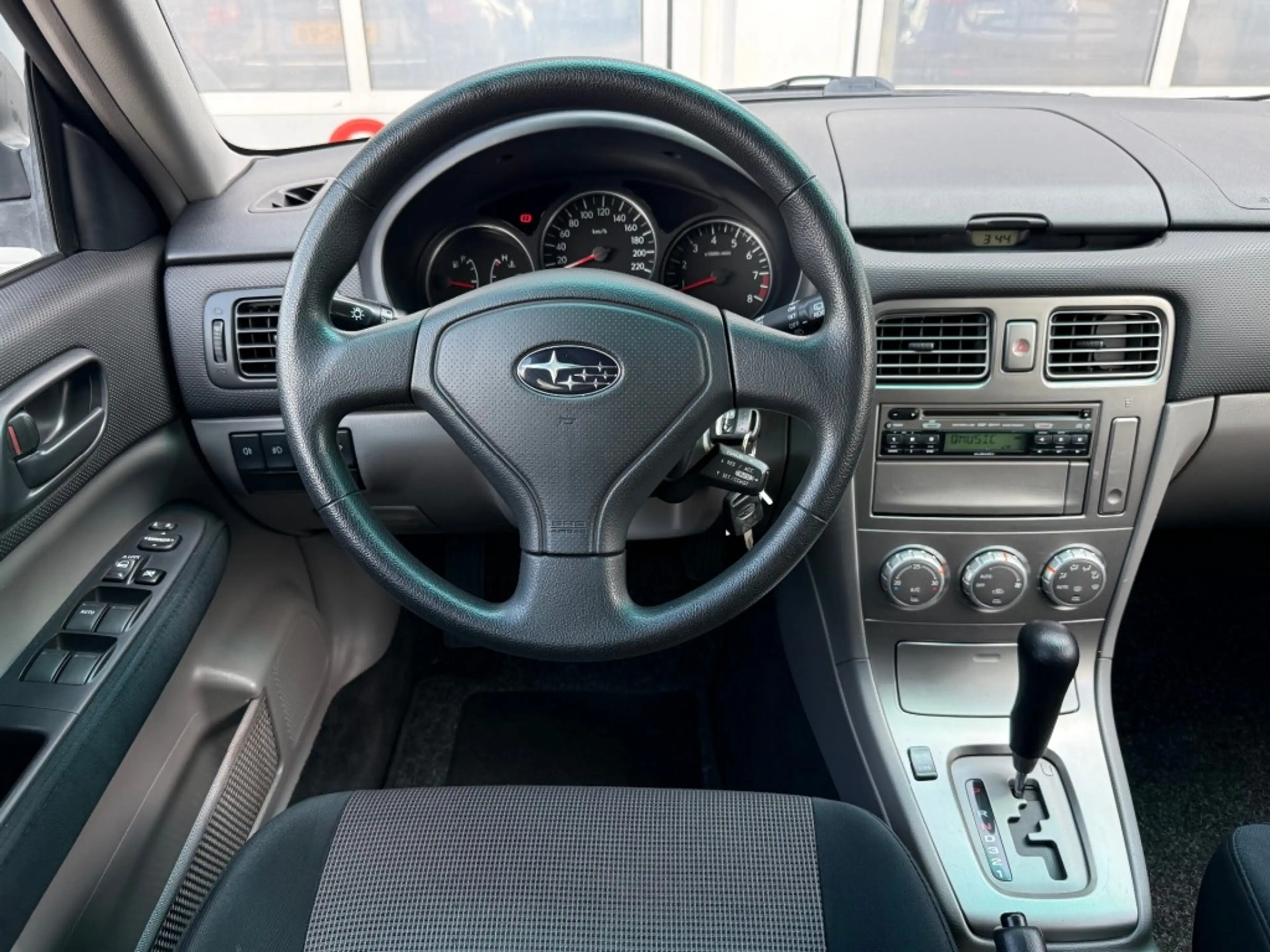 Subaru Forester 2.0 Luxury Pack 158PK AWD AUT. Clima Cruise Trekha — photo 2