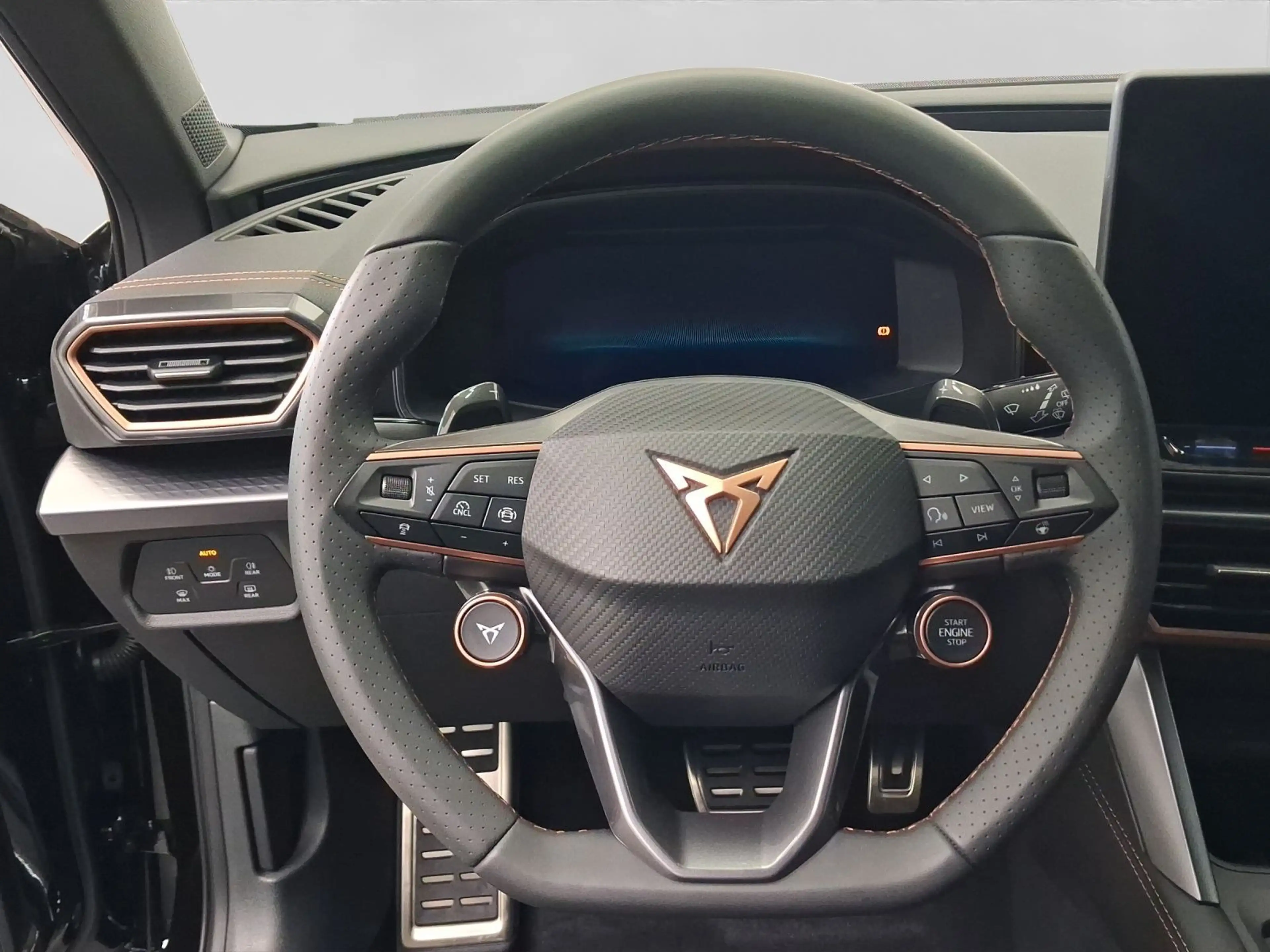 CUPRA Leon 1.5 e-HYBRID DSG REAR VIEW NAVI XDS GJR LM1 — photo 9