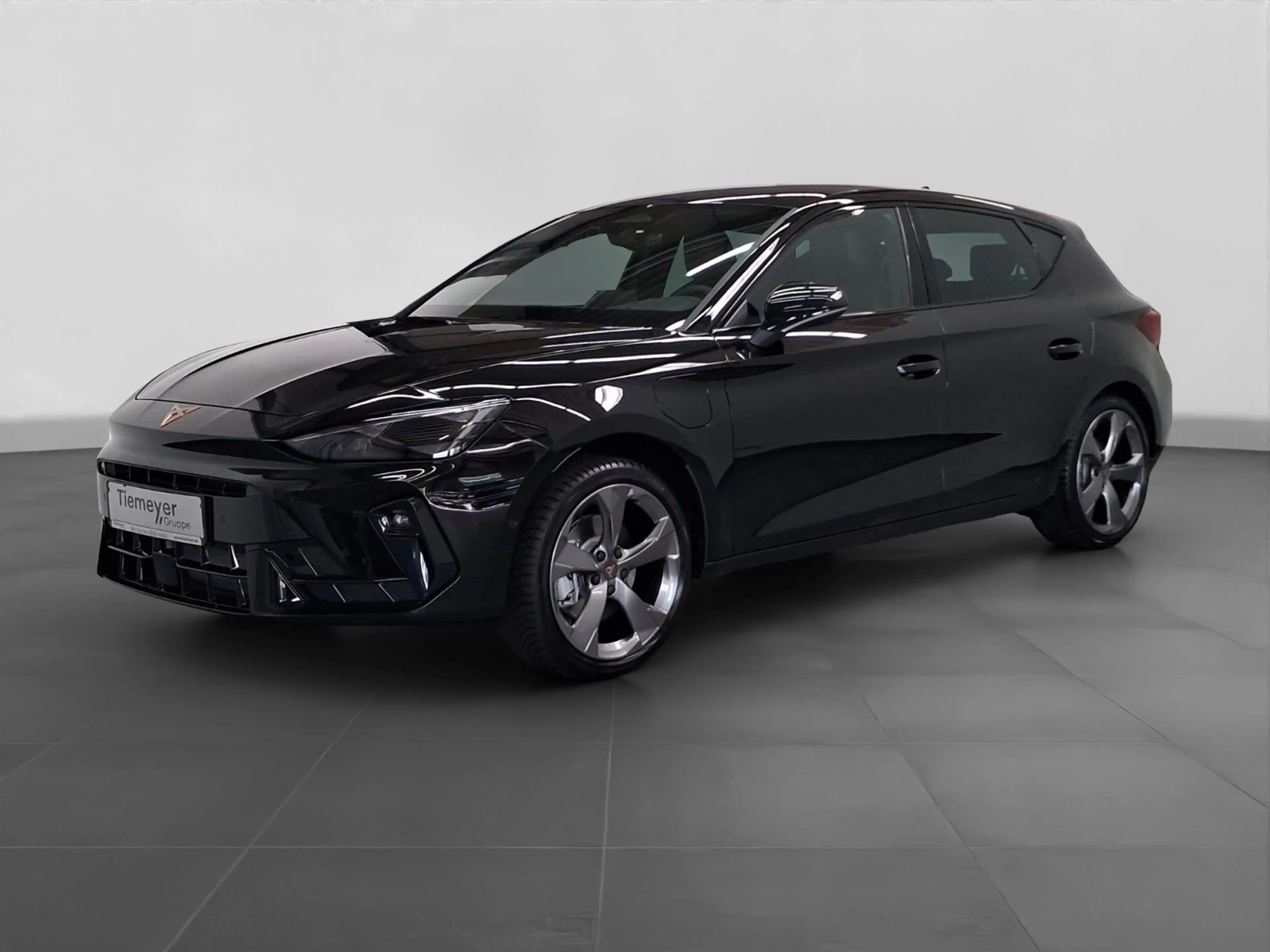 CUPRA Leon 1.5 e-HYBRID DSG REAR VIEW NAVI XDS GJR LM1 — photo 2
