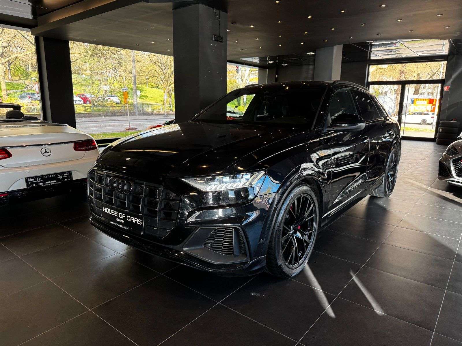 Second hand Audi Q8 