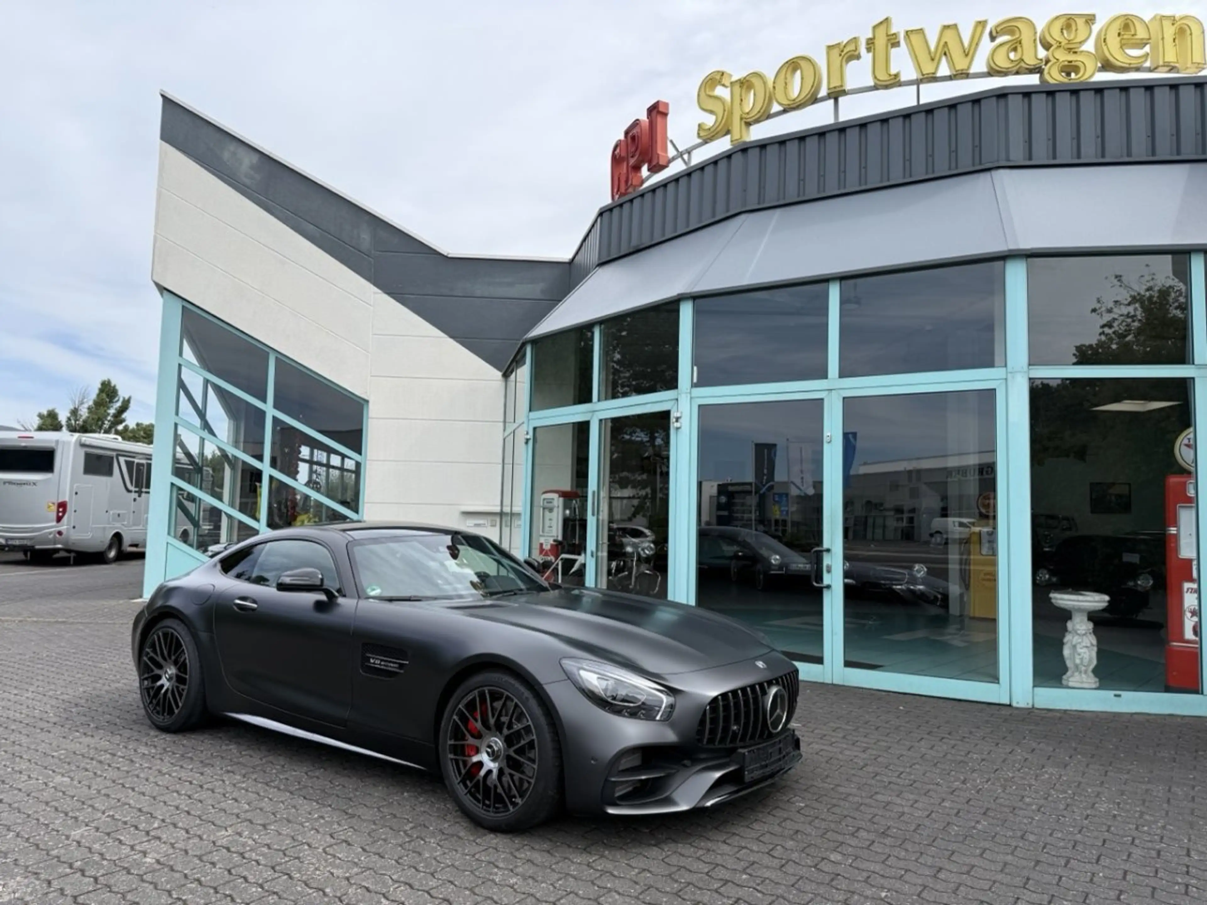 Mercedes-Benz AMG GT C - Edition 50 - 1 of 500 — photo 2