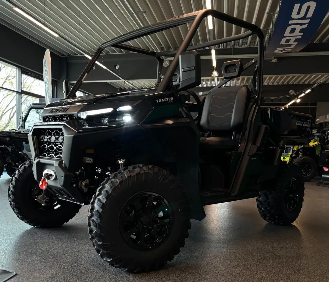 Can-Am Traxter