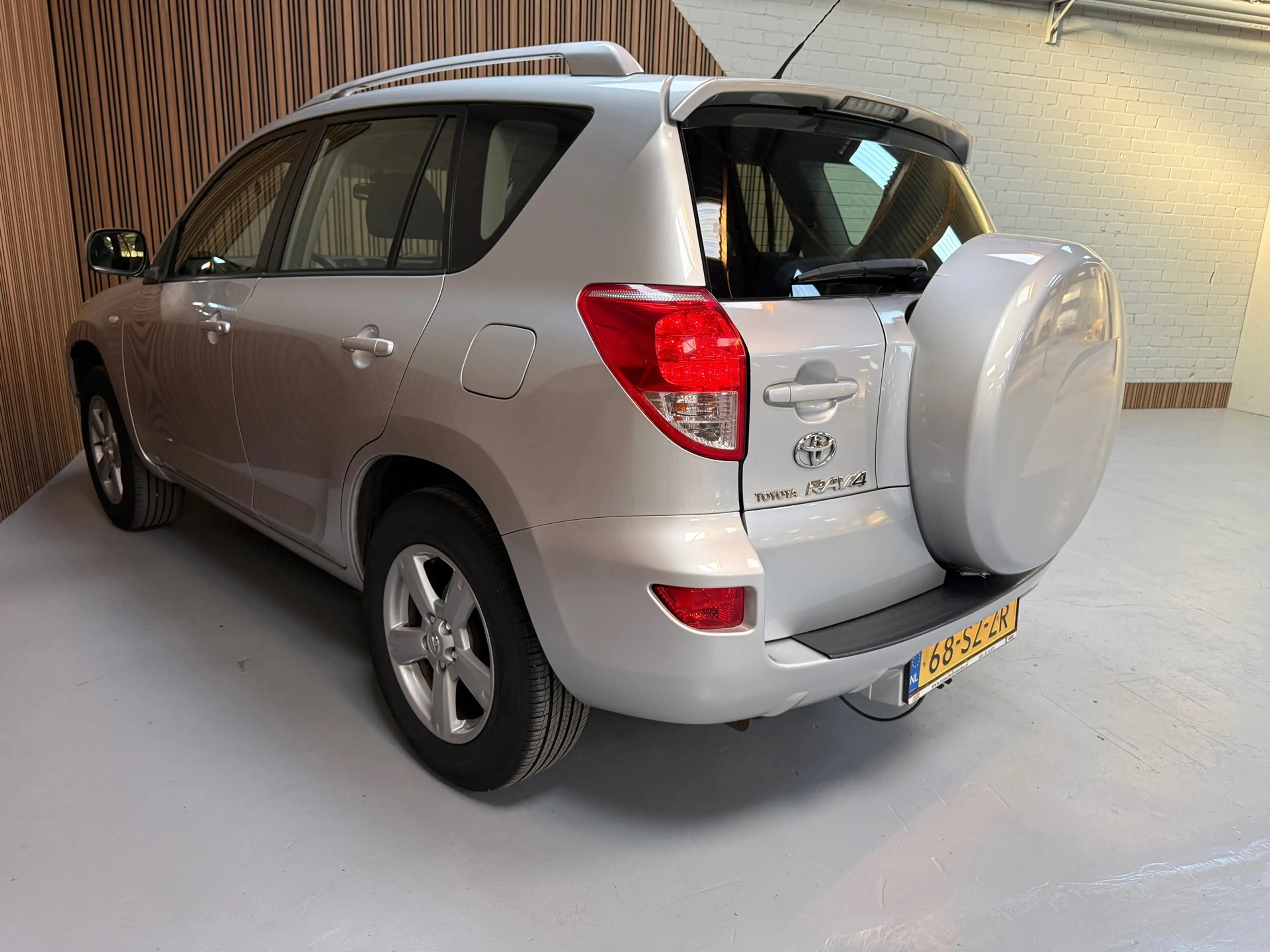 Toyota RAV 4 2.0 VVTi Linea Terra. Zeldzaam nette auto! Trekhaa — photo 8