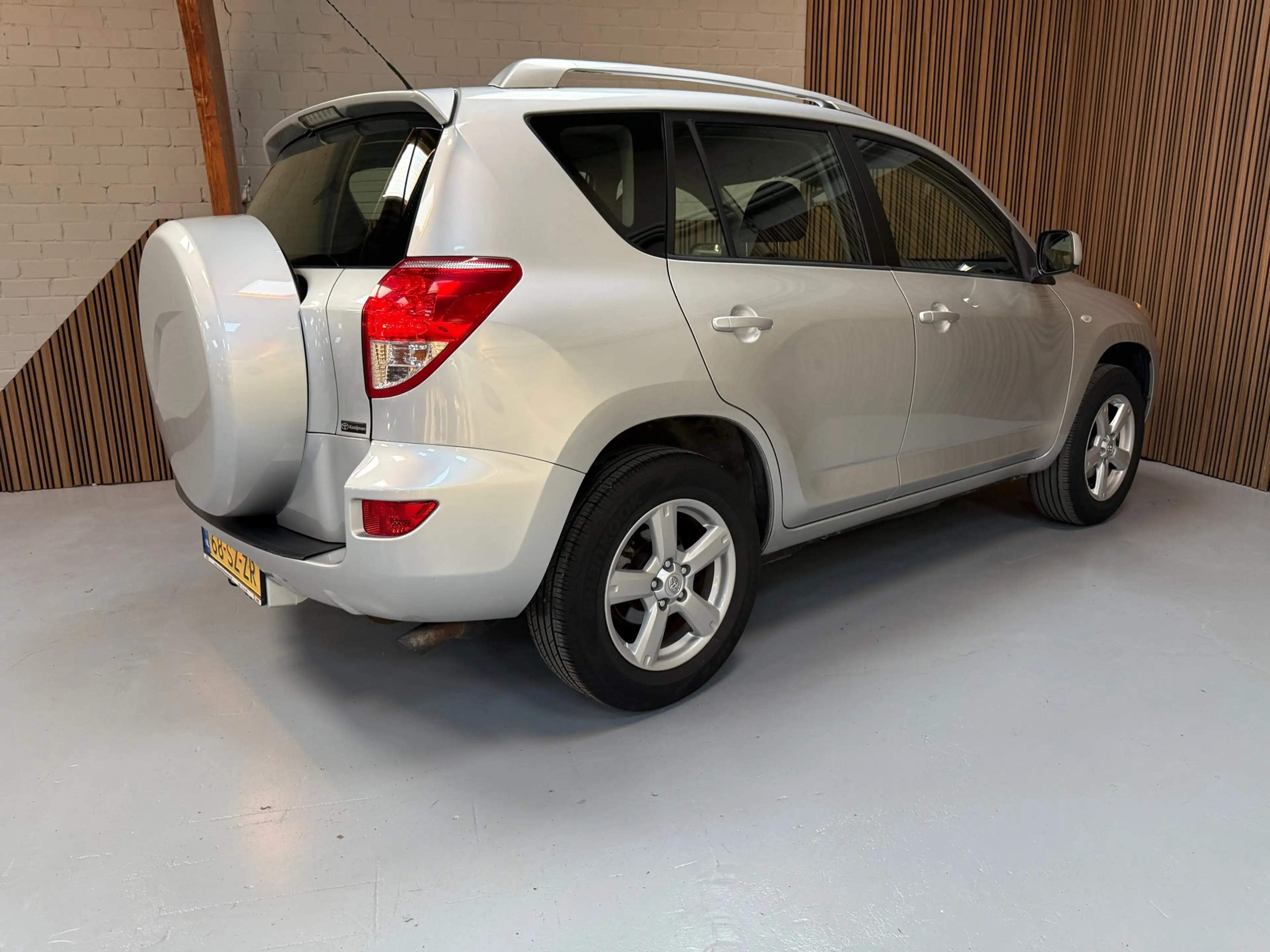 Toyota RAV 4 2.0 VVTi Linea Terra. Zeldzaam nette auto! Trekhaa — photo 5