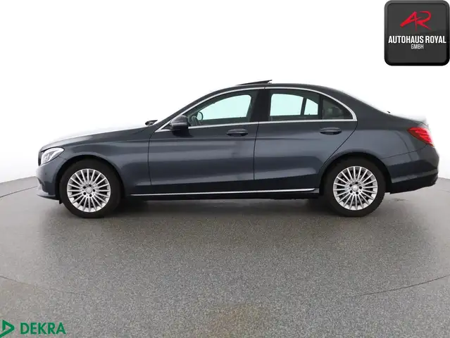 Mercedes-Benz C-Class view 2