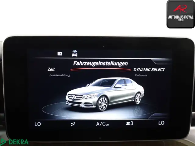 Mercedes-Benz C-Class view 18