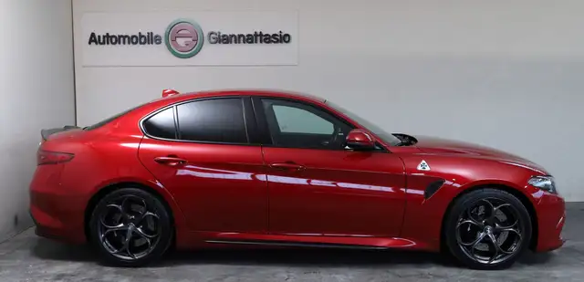 Alfa Romeo Giulia Quadrifoglio*2.Hand*Schalter*