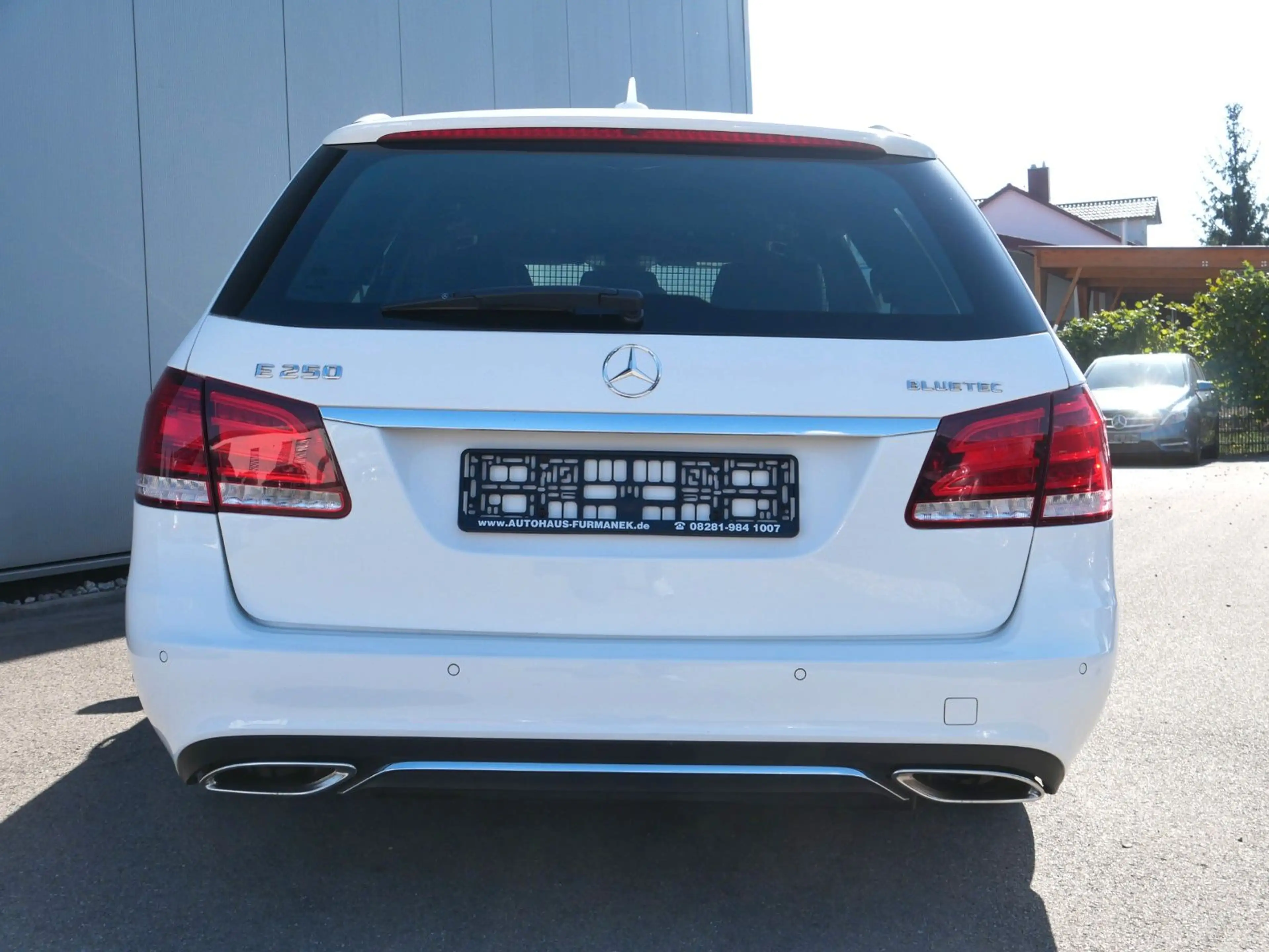 Mercedes-Benz E 250 CDI 4Matic T-Modell Avantgarde — photo 3