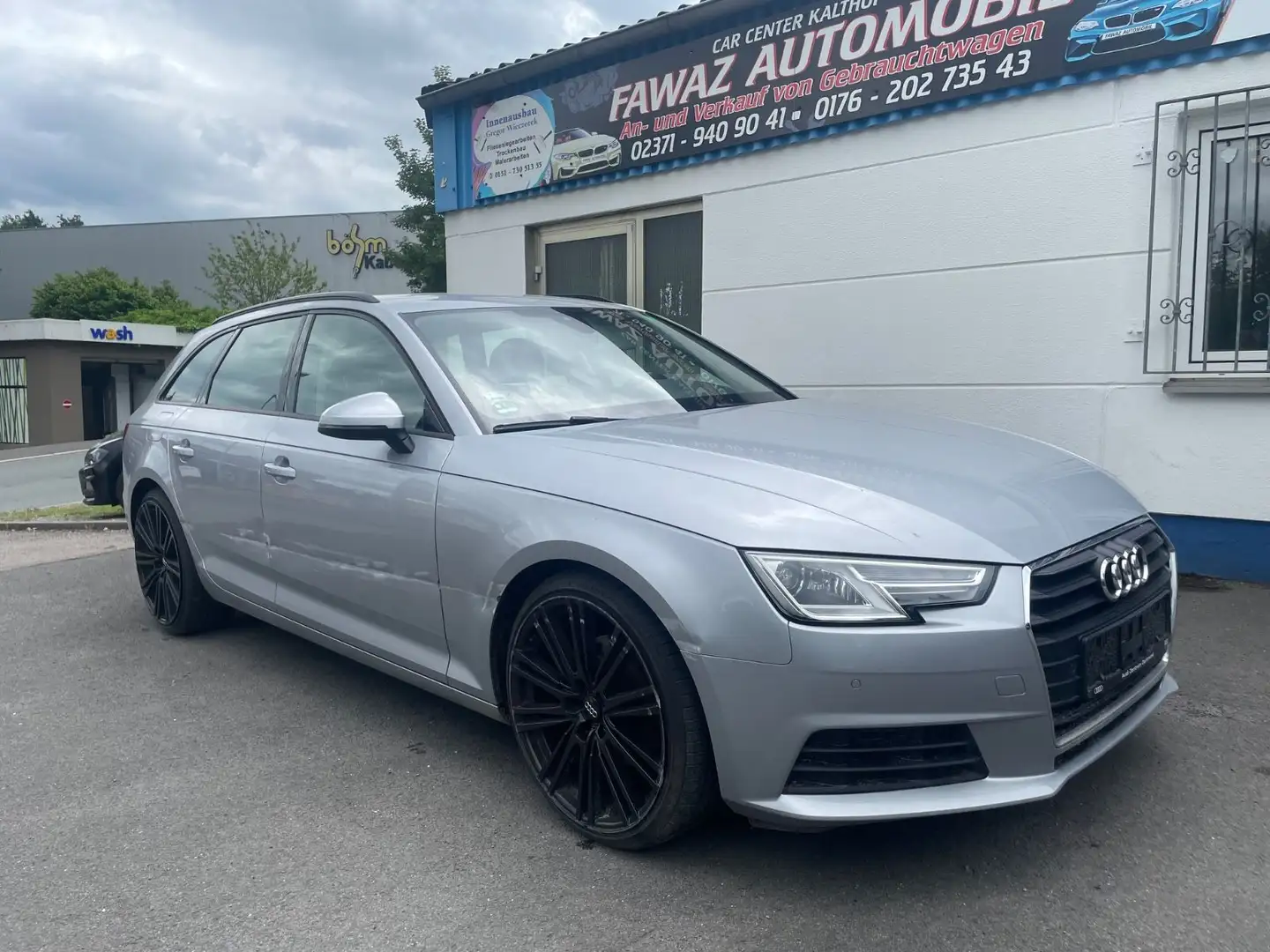 Audi A4 Avant basis ultra Argent - 1