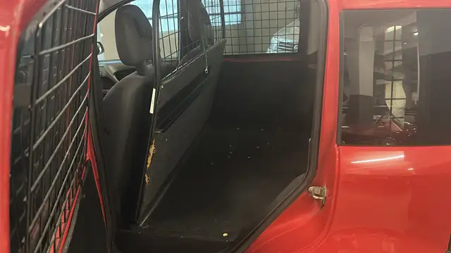Fiat Panda view 11