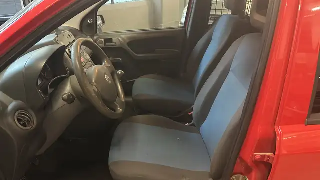 Fiat Panda view 12