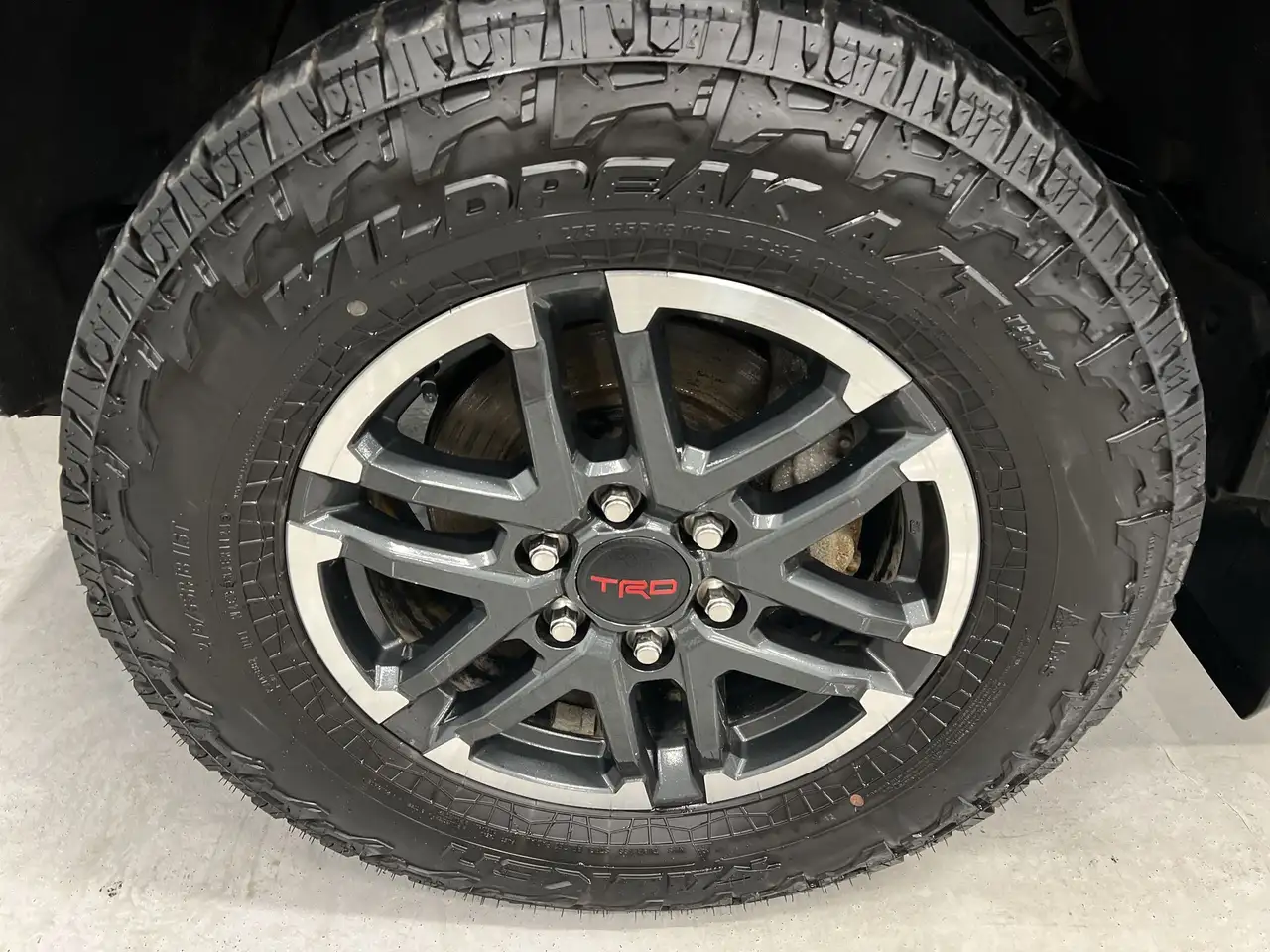 Toyota Tacoma снимка Toyota Tacoma