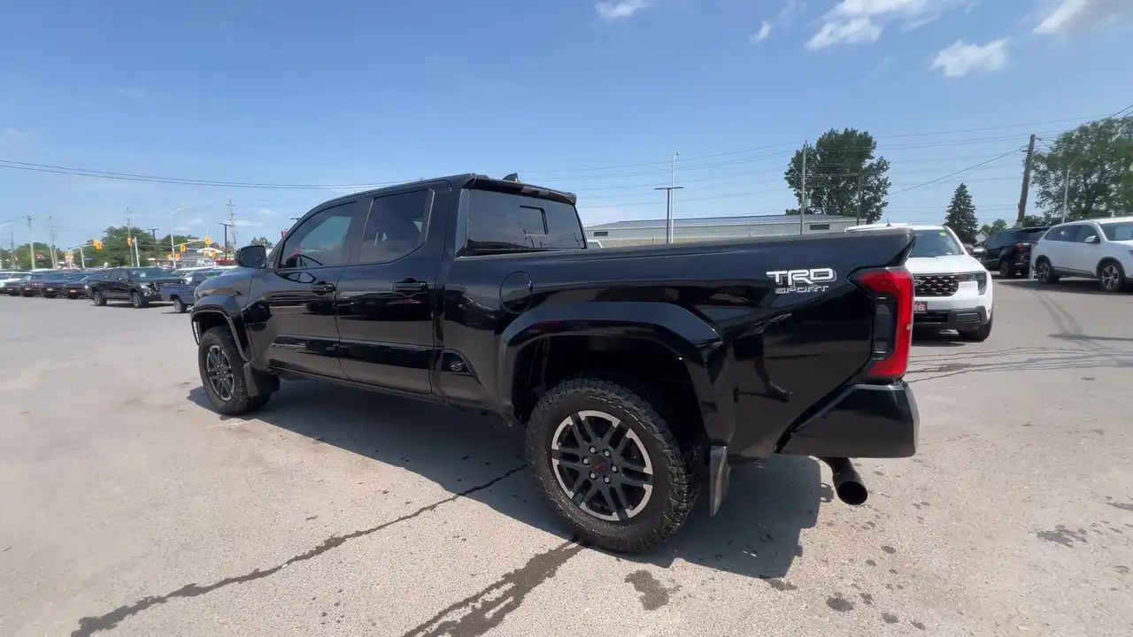 Toyota Tacoma снимка Toyota Tacoma