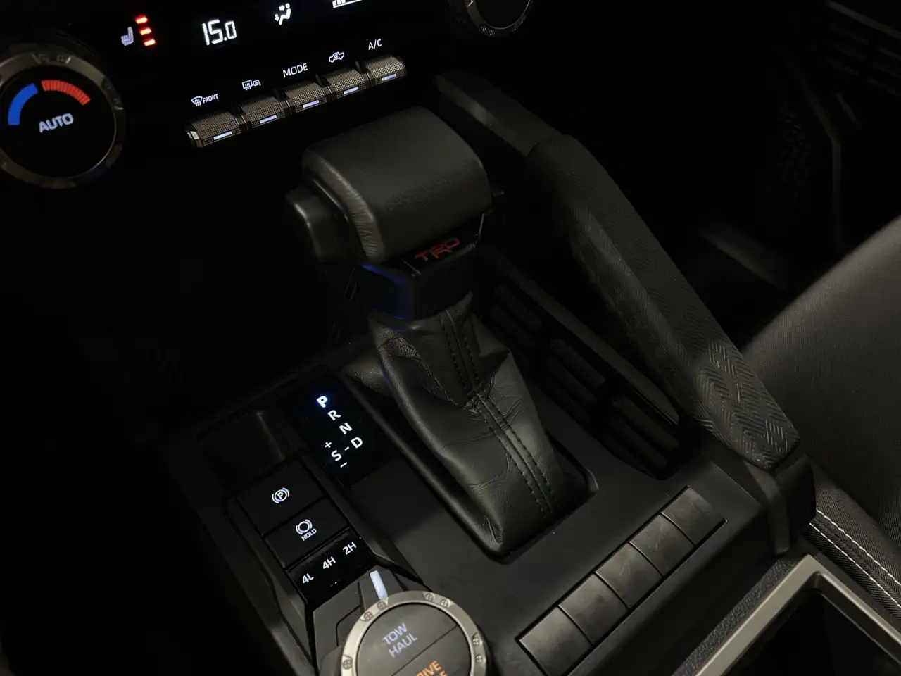 Toyota Tacoma снимка Toyota Tacoma