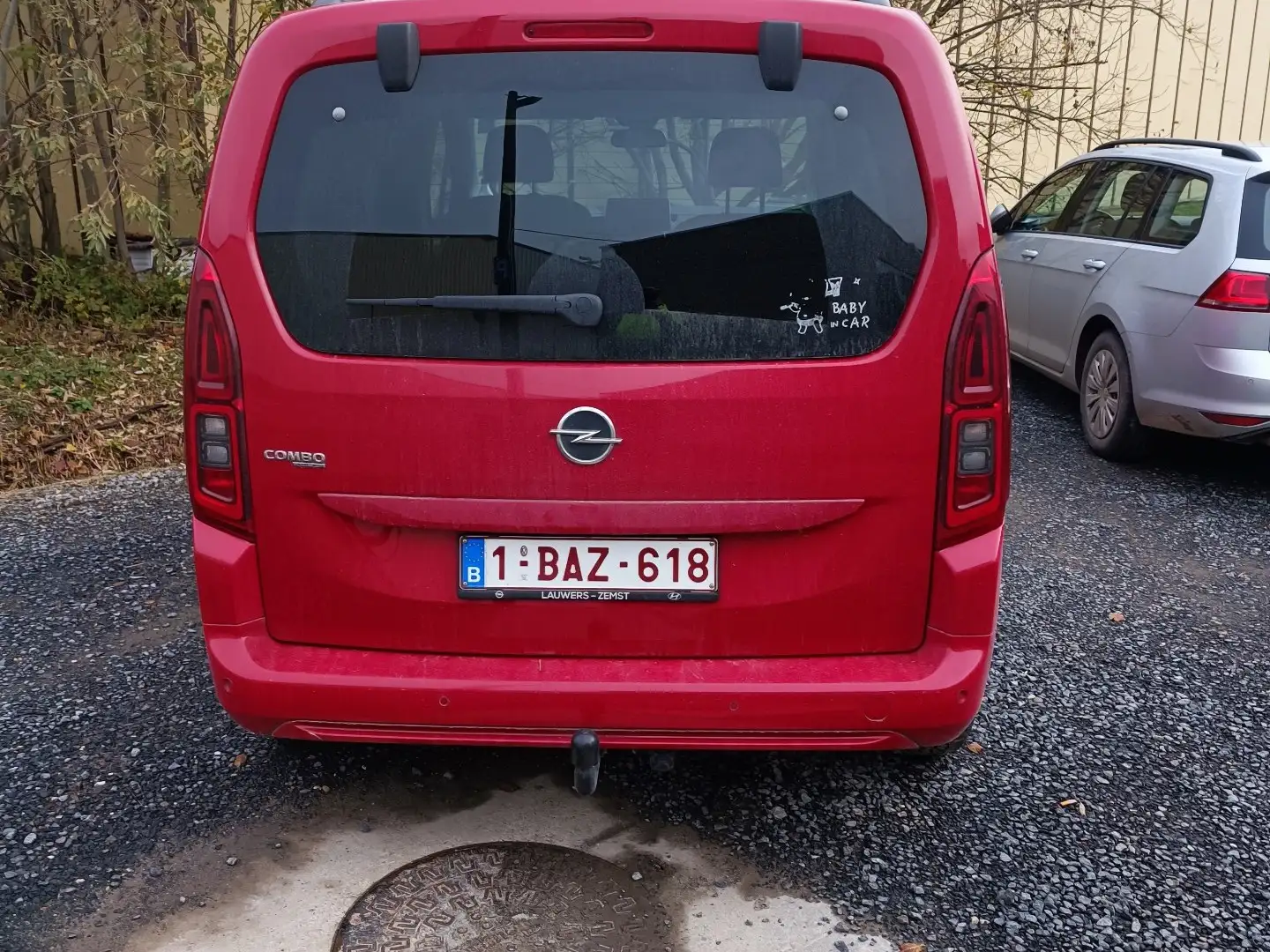 Opel Combo Life L2H1 1.2 110 ch Start/Stop Edition Červená - 2