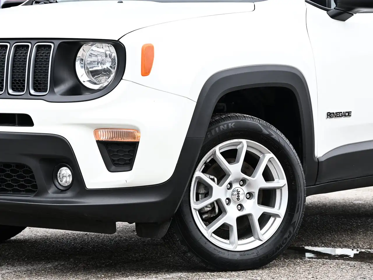 Jeep Renegade снимка Jeep Renegade