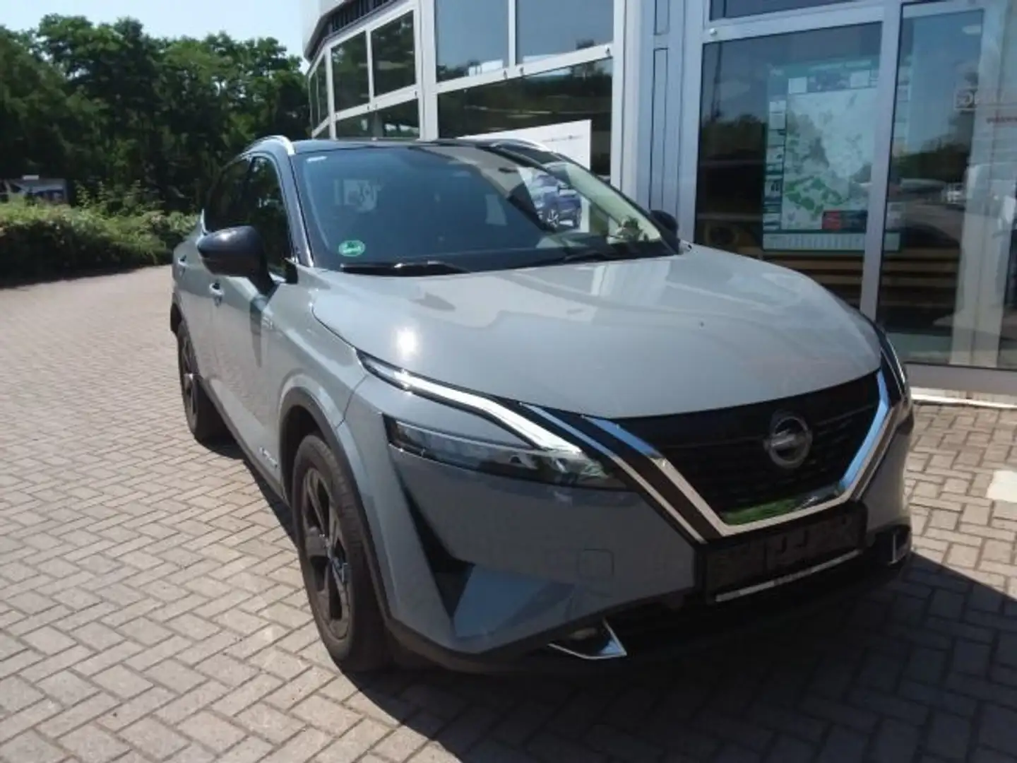 Nissan Qashqai Black Editon e-Power Schwarz - 2