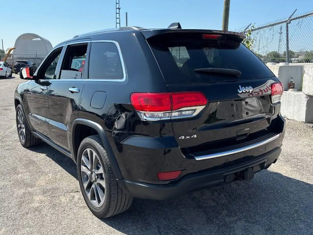Jeep Grand Cherokee photo Jeep Grand Cherokee