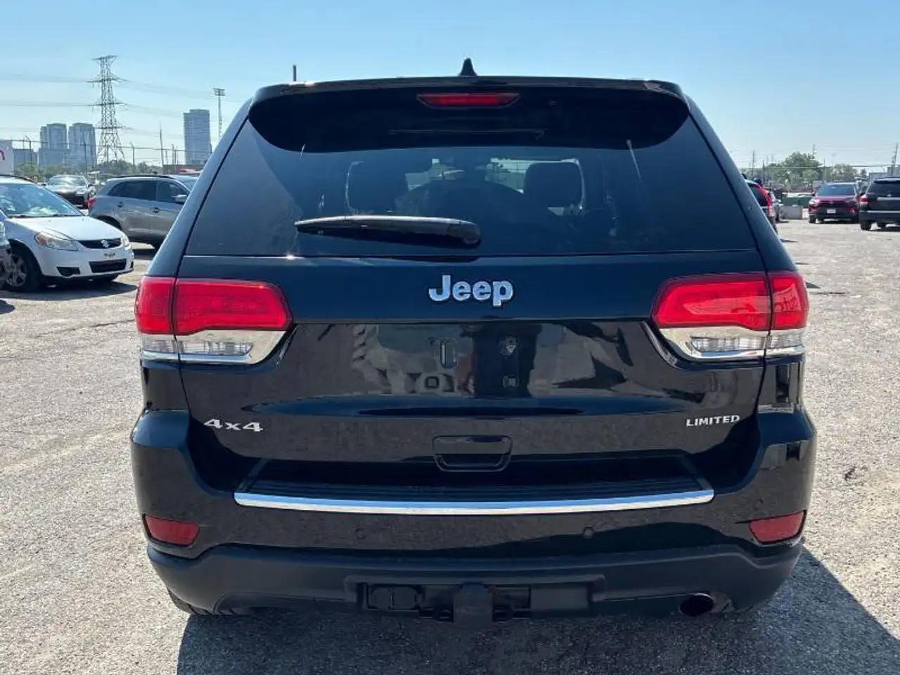 Jeep Grand Cherokee photo Jeep Grand Cherokee