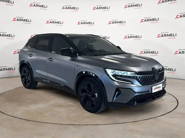 Renault Austral view 5