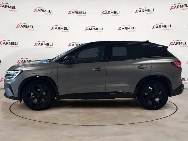 Renault Austral view 2