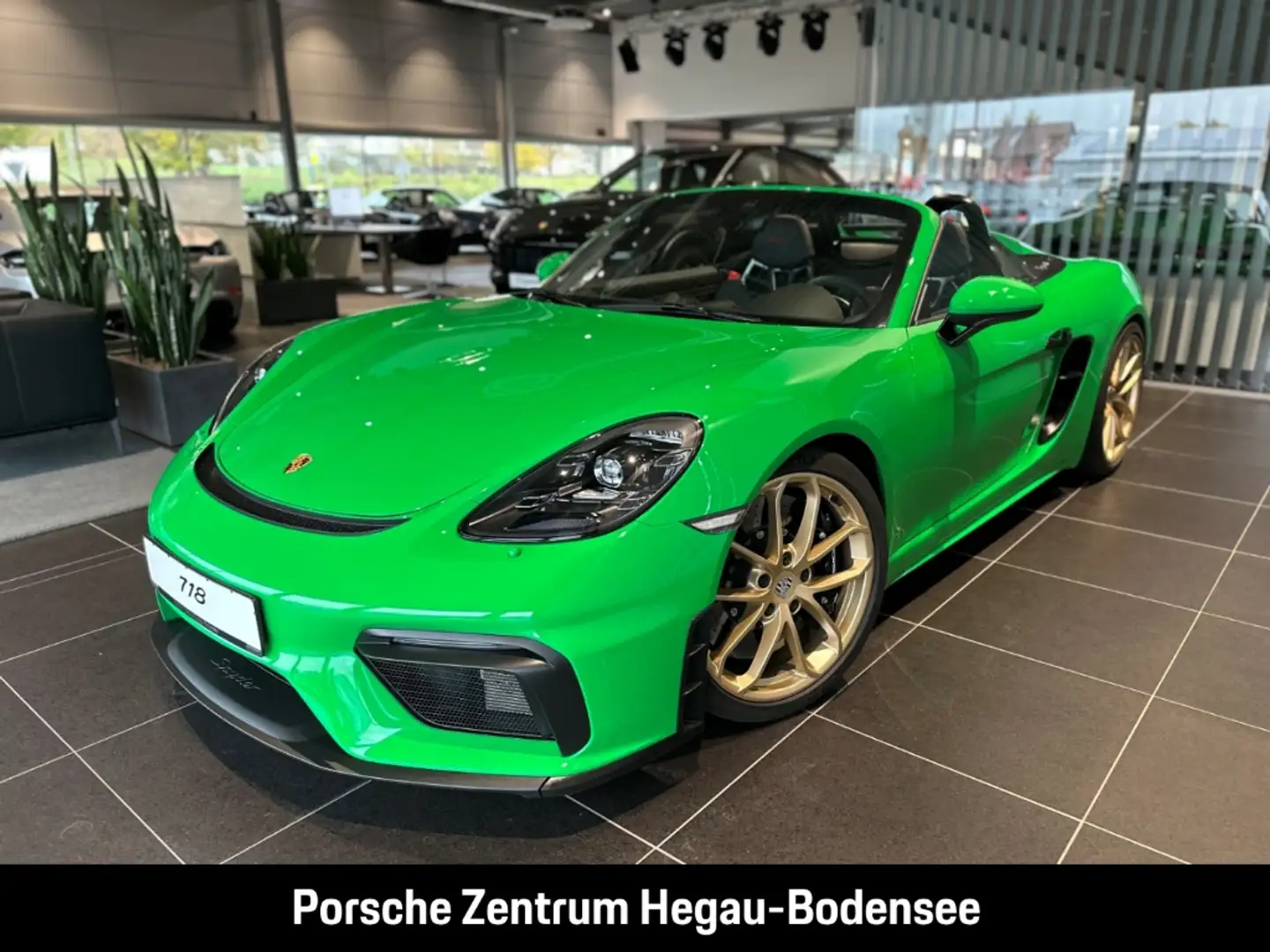 Porsche 718 Spyder PCCB/BOSE/Carbon/Apple CarPlay/PDLS+/LED/PDK Yeşil - 1