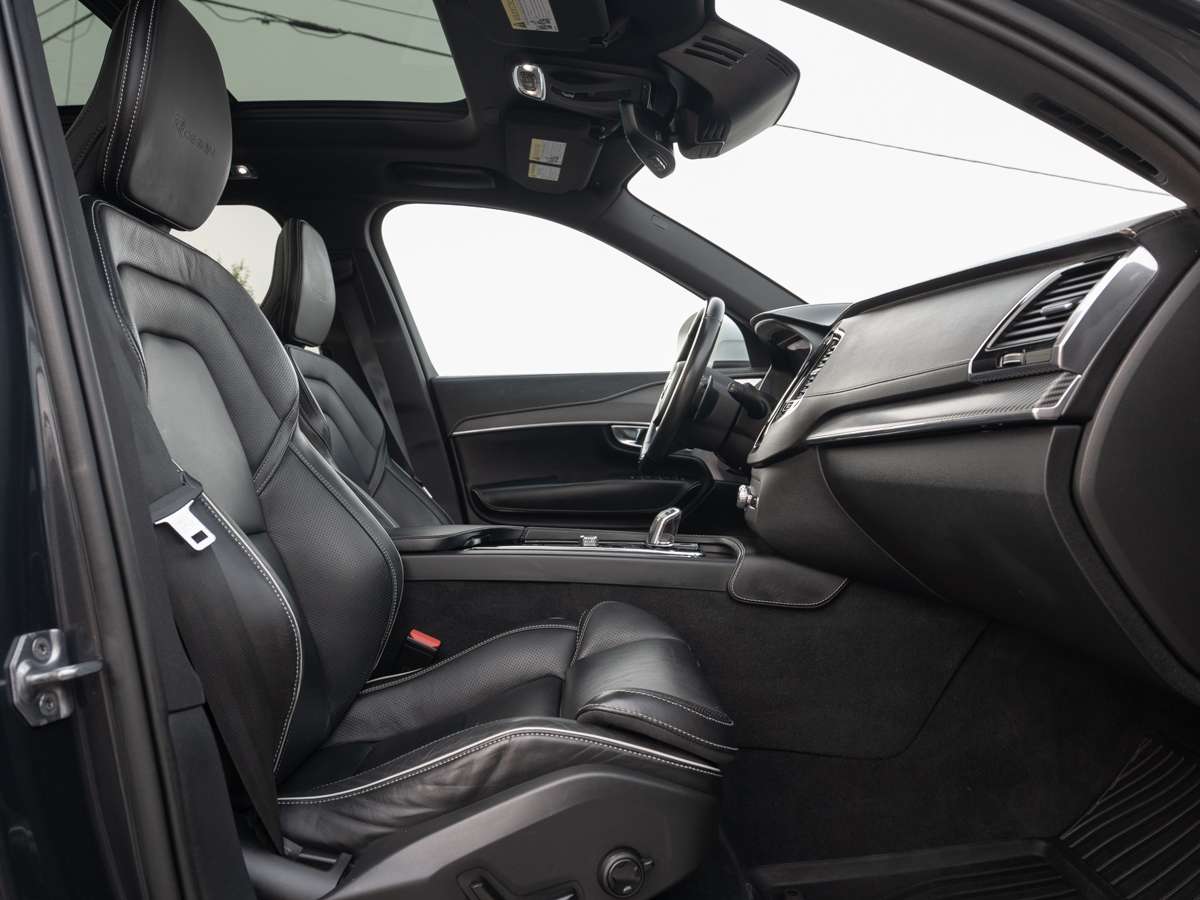 2019 Volvo XC90 R-DESIGN * CLEAN CARFAX * NO ACCIDENT * NAPPA LTHR — снимка 1