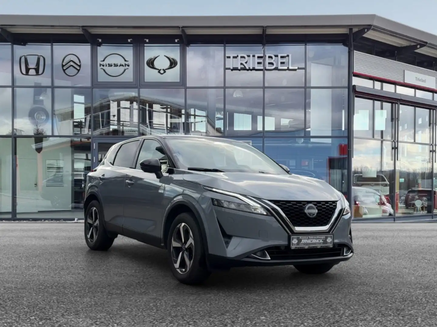 Nissan Qashqai N-Connecta 1.3 DIG-T °LED°RFK°BF°SHZ° Gris - 2