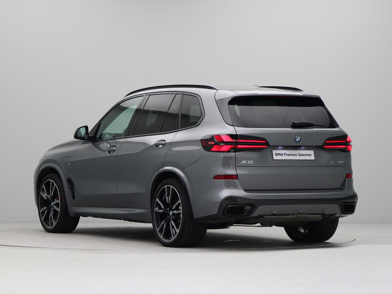 BMW X5 xDrive50e — photo 7