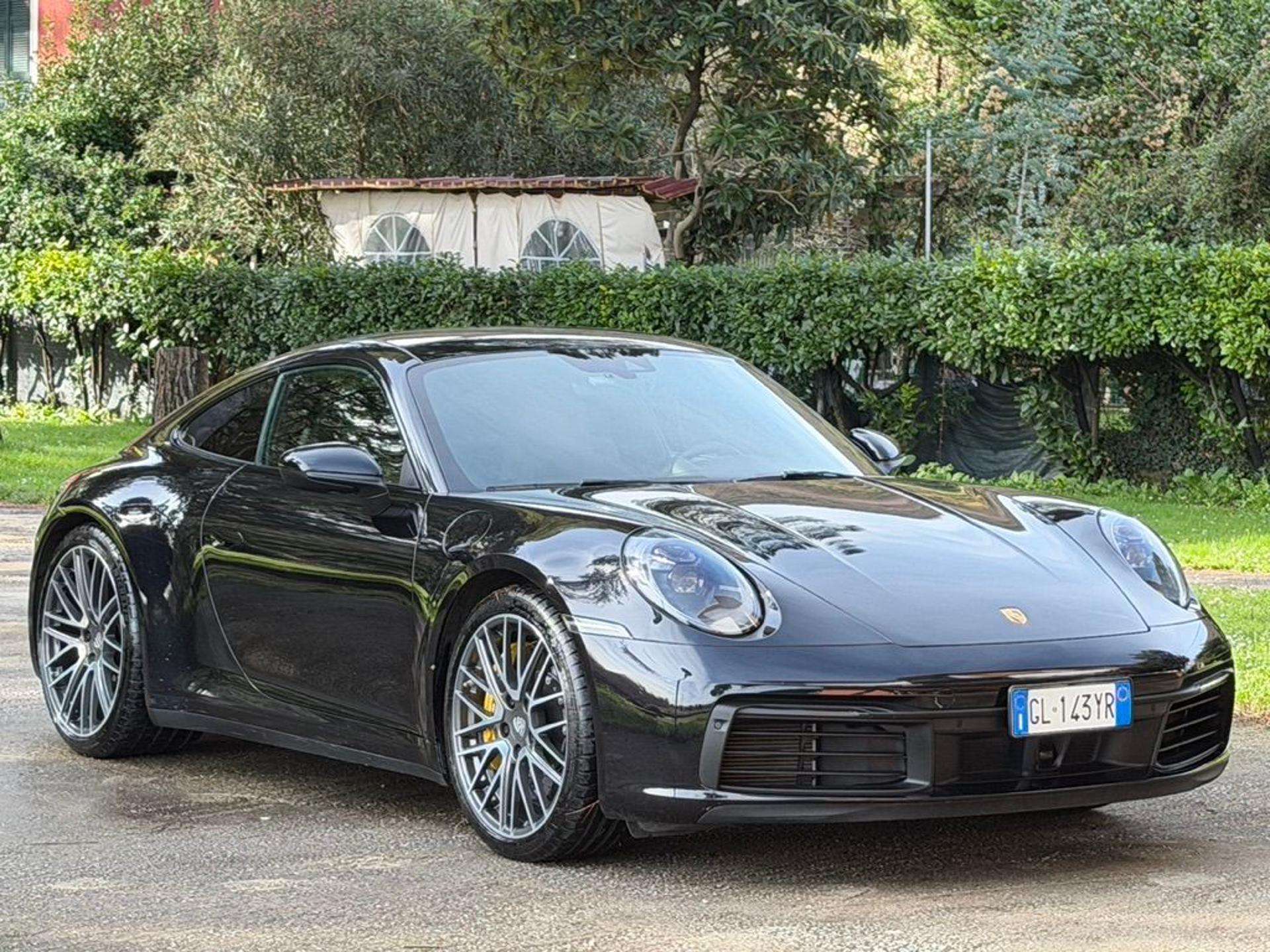 Porsche 992