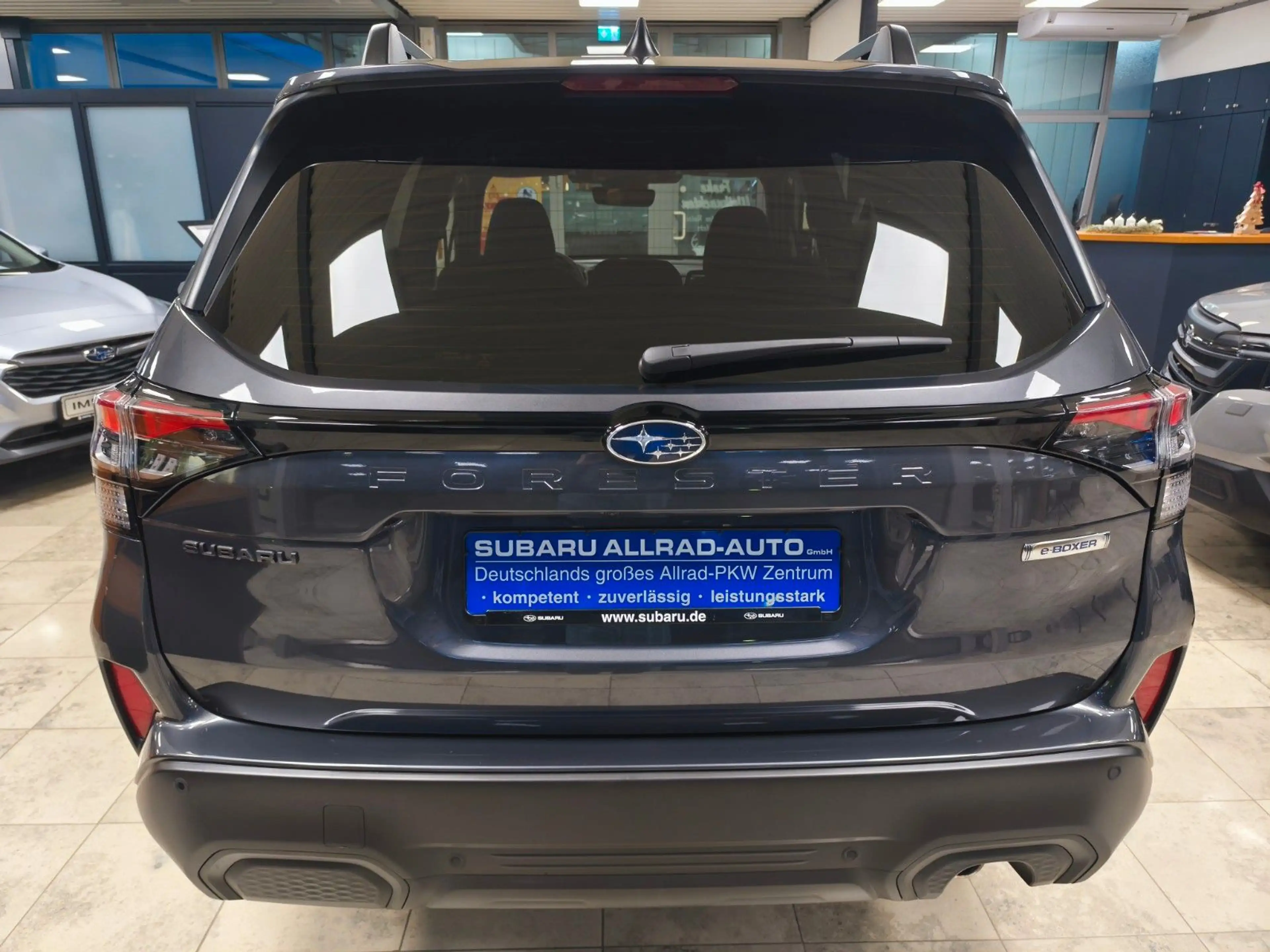 Subaru Forester 2.0 ie Exclusive | LED | Navi — photo 4