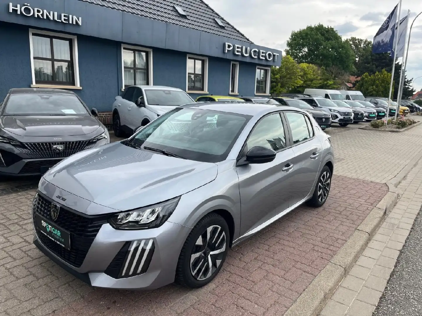 Peugeot 208 208 Active +Navi+SHZ+PDC+LED Silber - 1