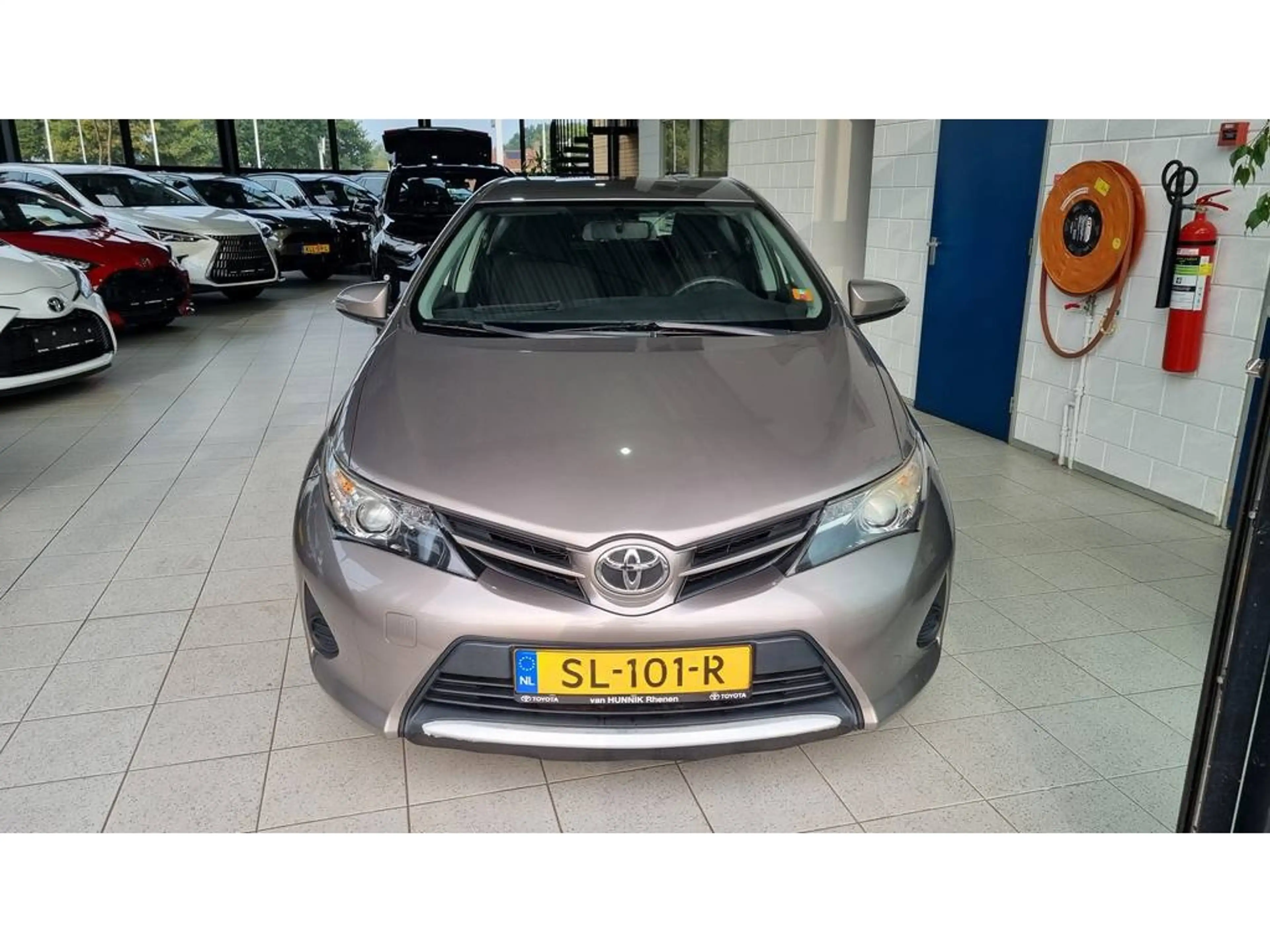 Toyota Auris 1.3 VVT-i | Climat | LM wielen | P-sensoren | Appl — photo 2