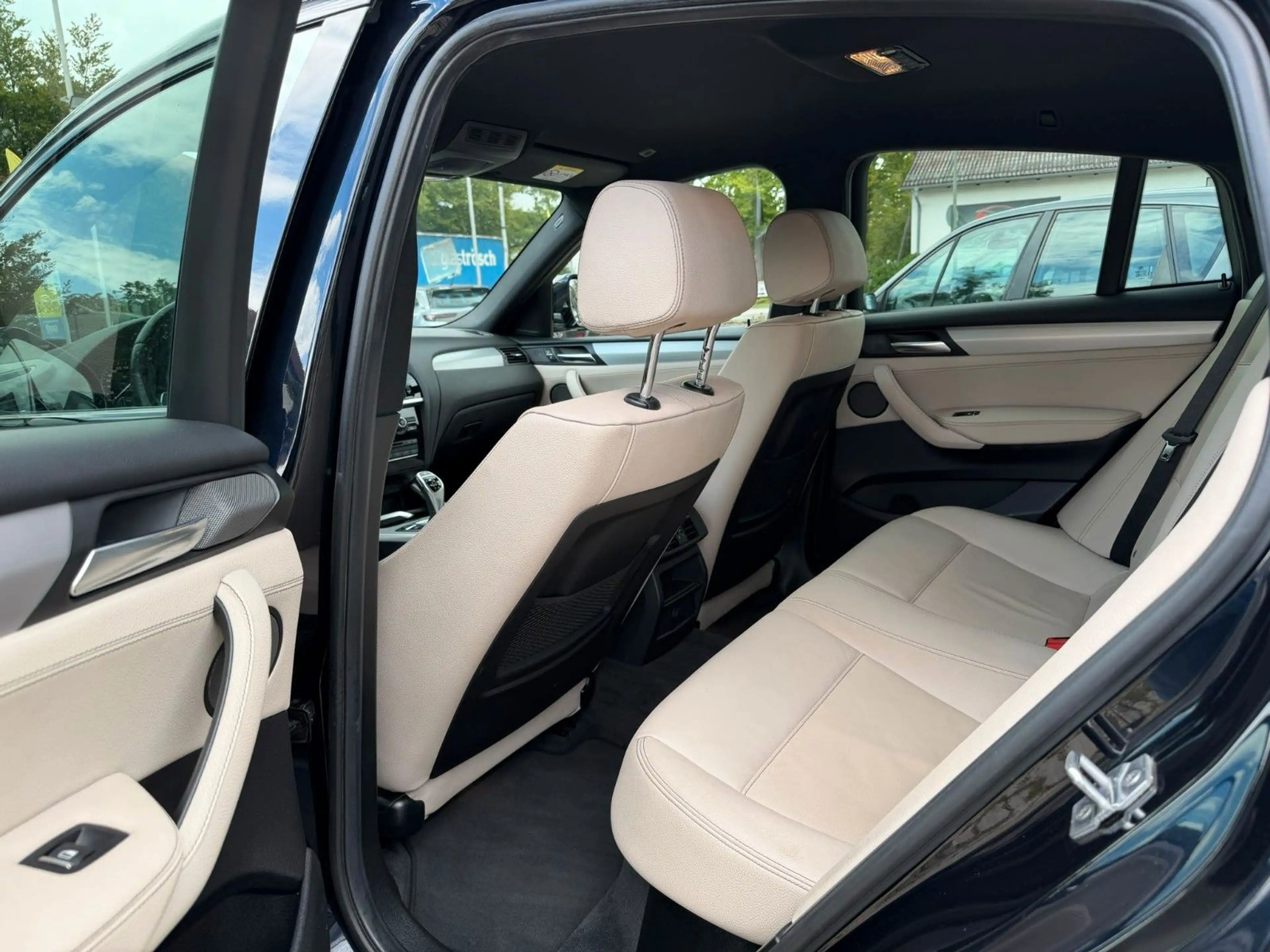 BMW X4 M40 i M-Paket Performance — photo 14