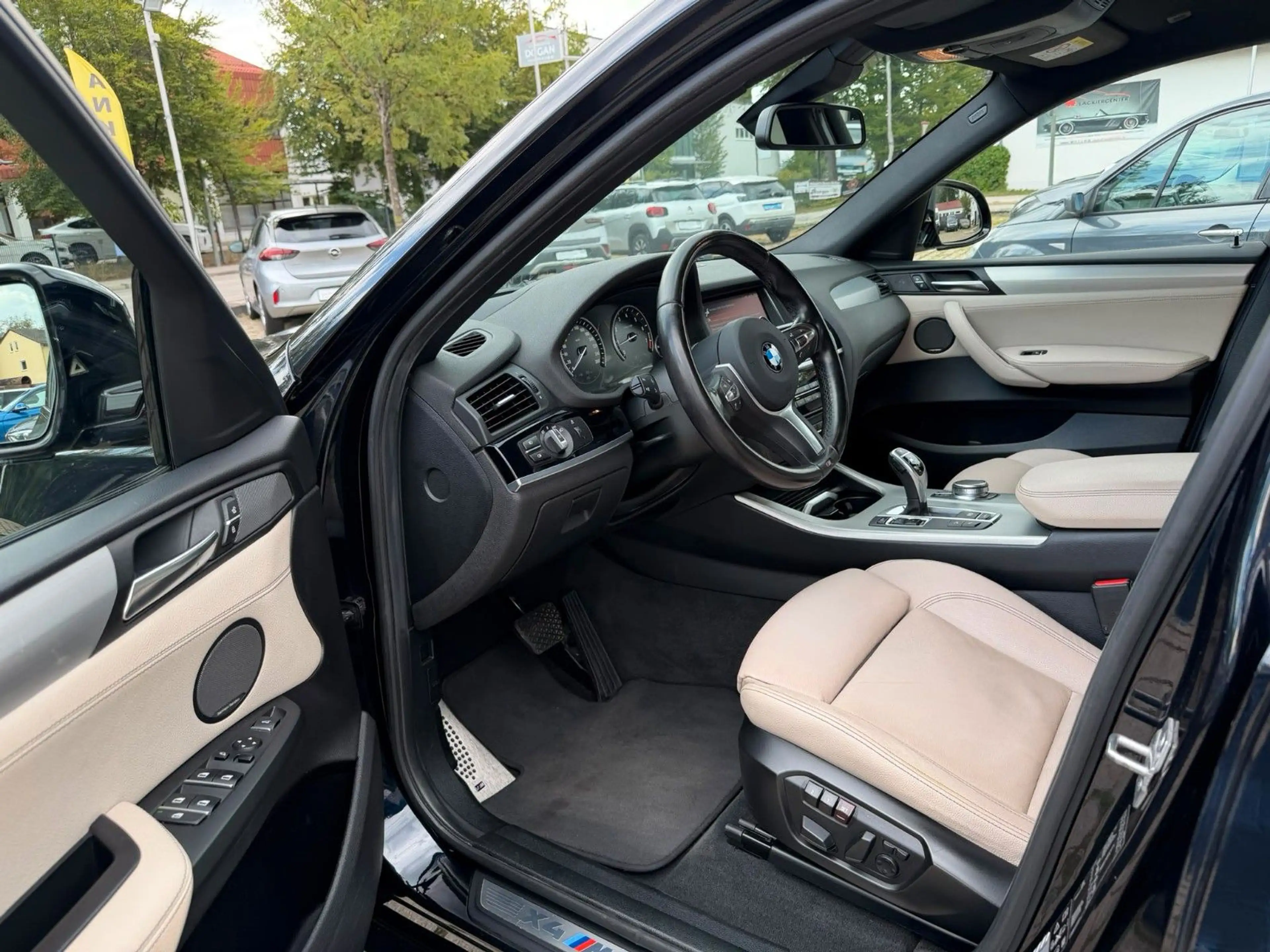 BMW X4 M40 i M-Paket Performance — photo 10