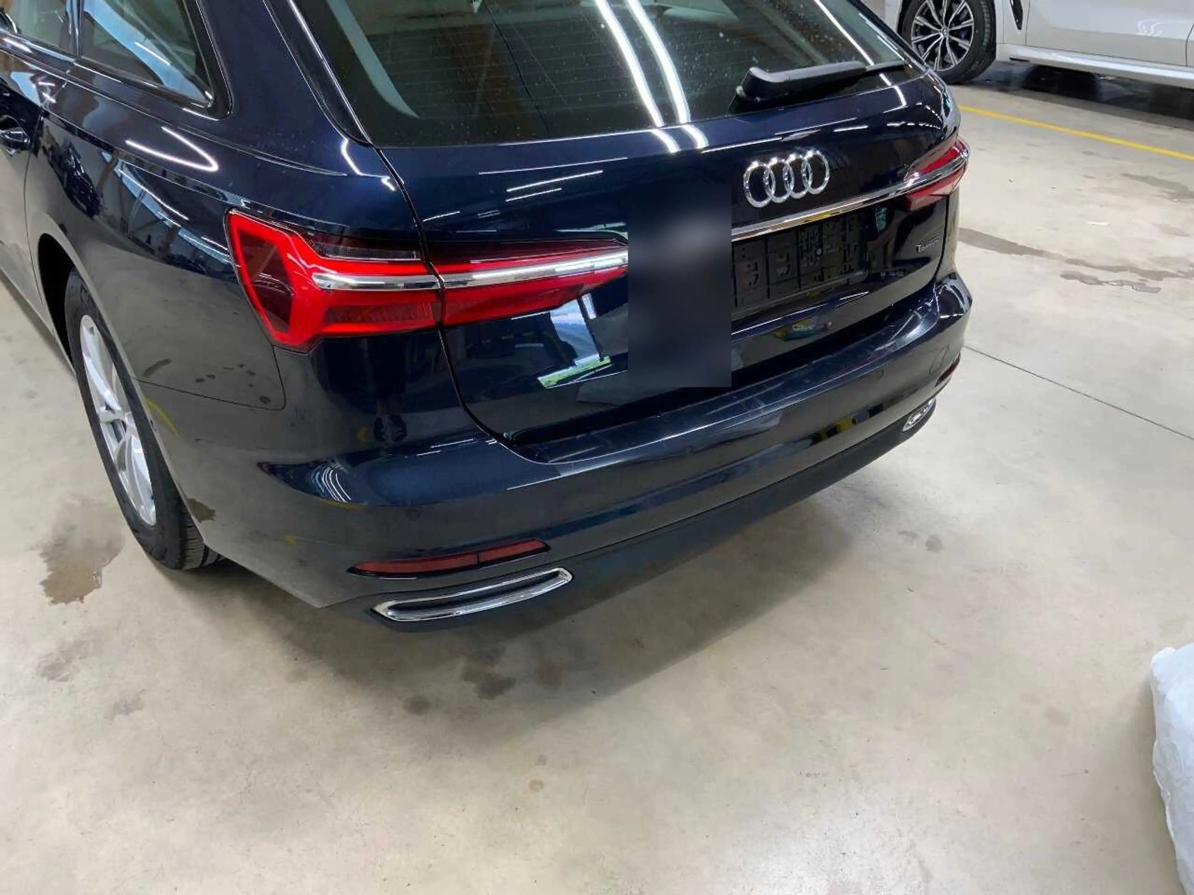 Audi A6 — photo 5