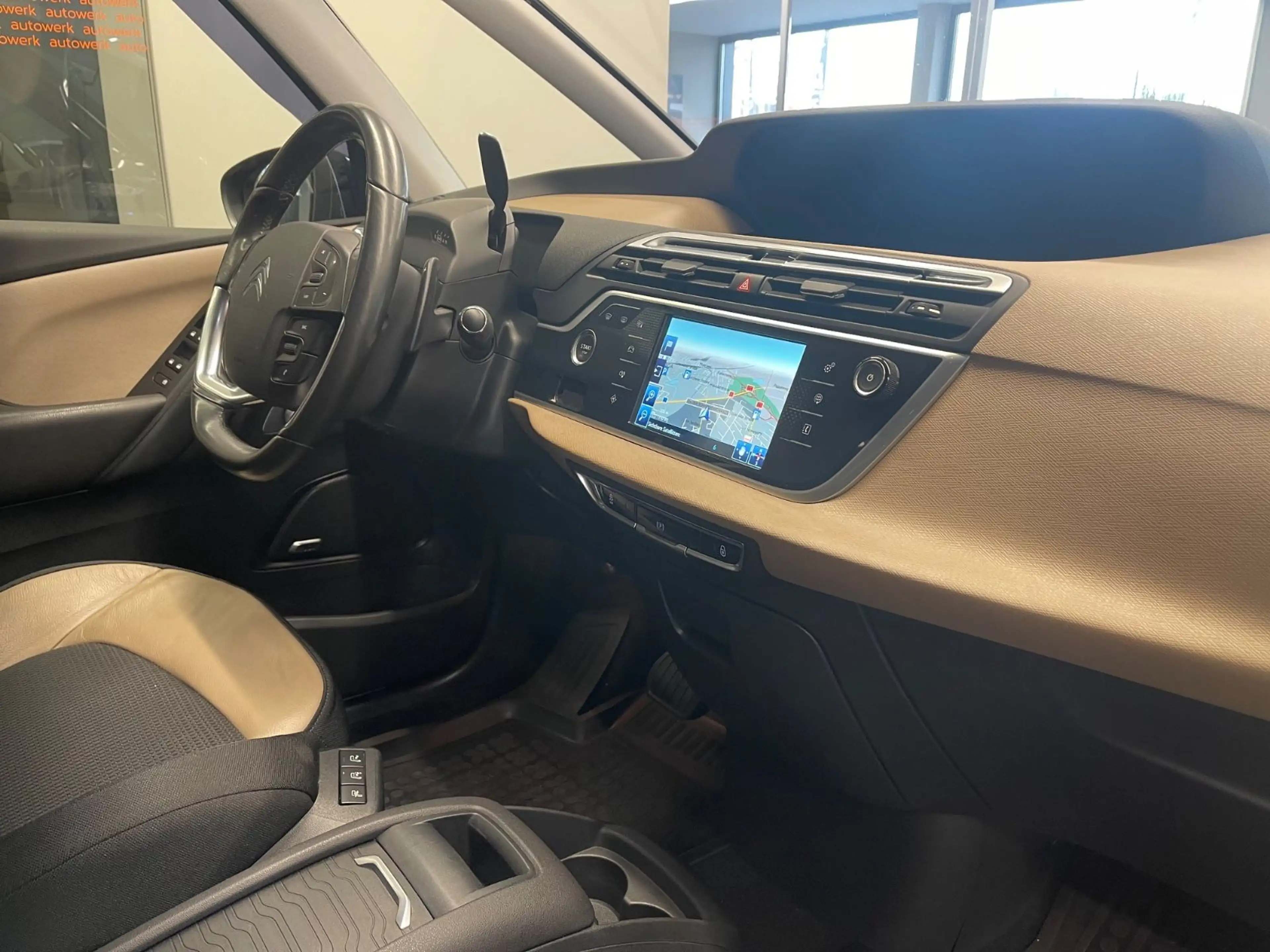 Citroen Grand C4 Picasso *AUT./Leder/Navi* — photo 12